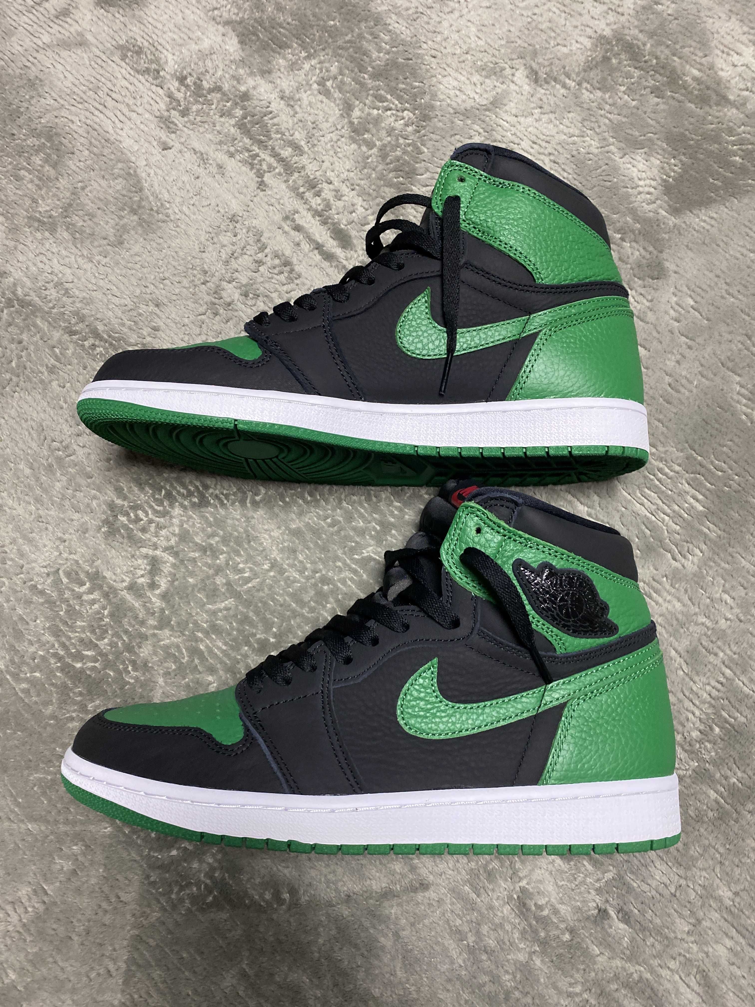 Nike Air Jordan 1 Retro High OG "Black/Pine Green" (2020)      