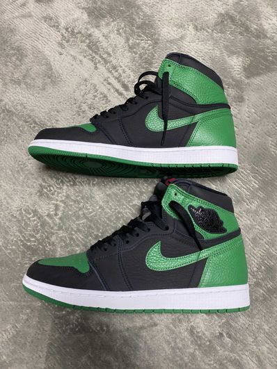 Nike Air Jordan 1 Retro High OG "Black/Pine Green" (2020)