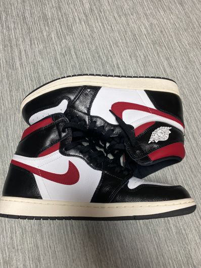 Nike Air Jordan 1 Retro High "Black/White/Sail/Gym Red"