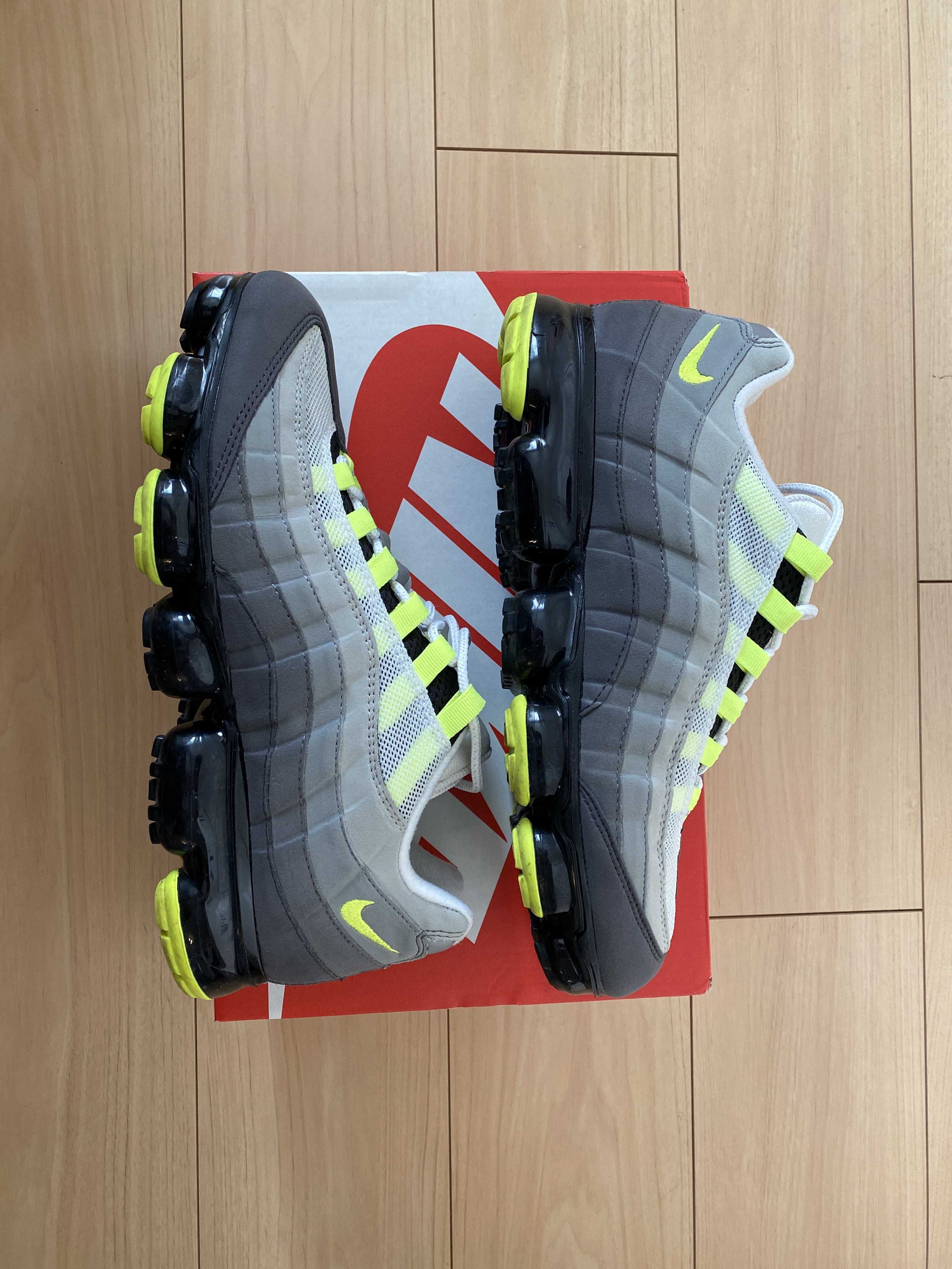 Nike Air Vapormax 95 "Neon"