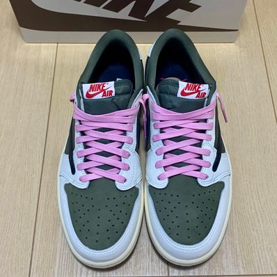 Travis Scott × Nike Air Jordan 1 Low OG SP "Reverse Olive"