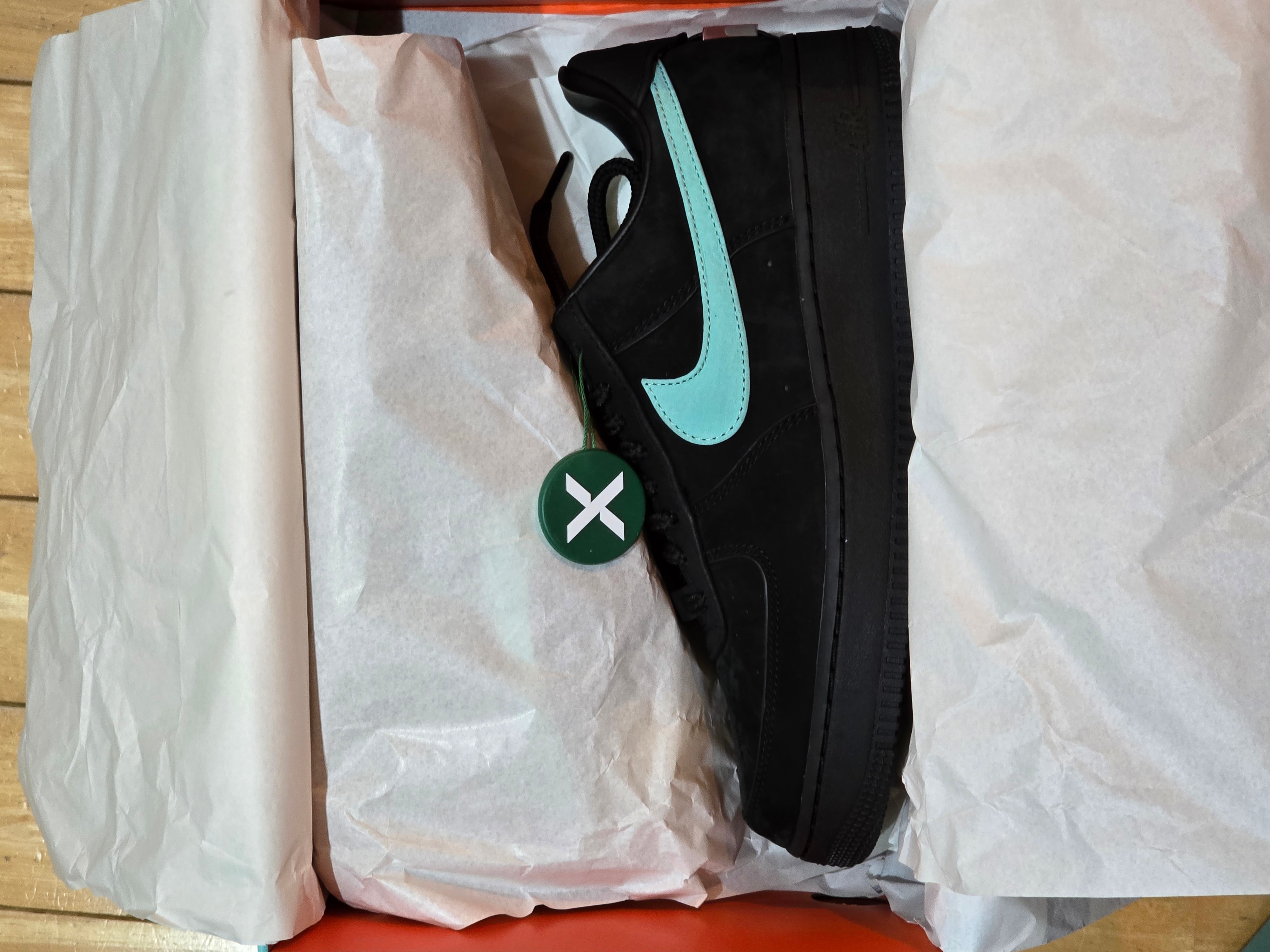 Tiffany & Co. × Nike Air Force 1 Low "1837"