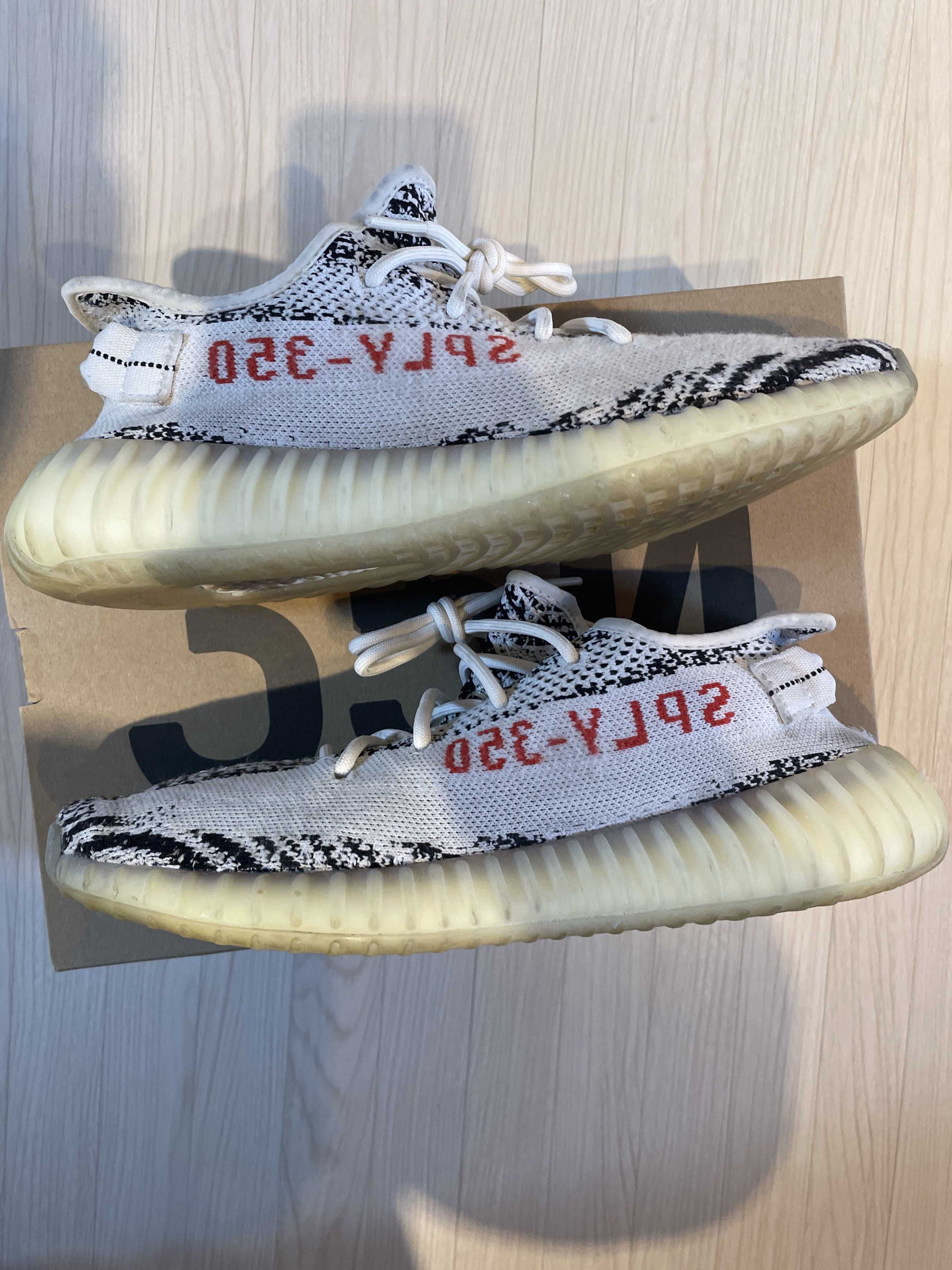 adidas YEEZY Boost 350 V2 "Zebra"