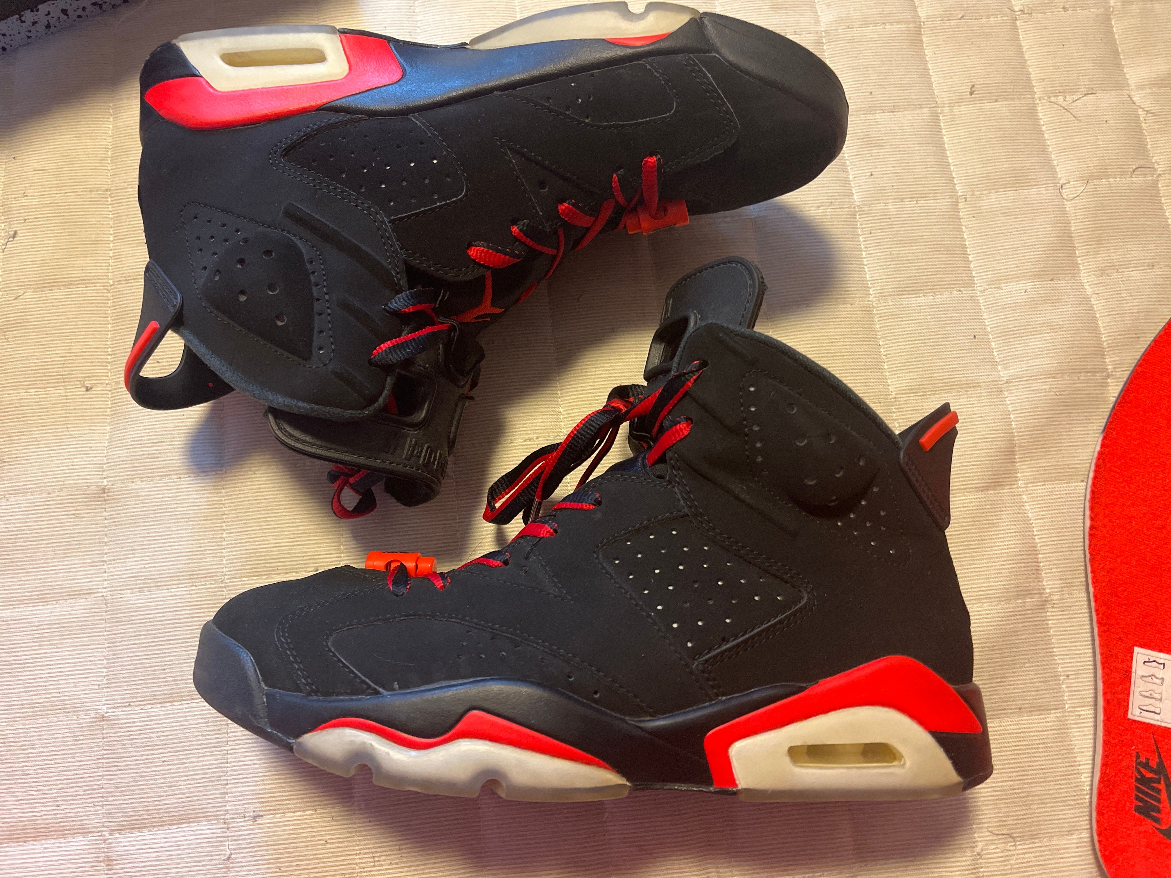 Nike Air Jordan 6 Retro OG "Black/Infrared"