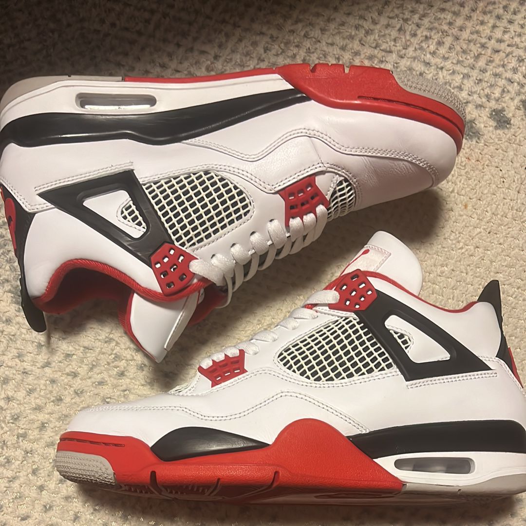 Nike Air Jordan 4 Retro OG "Fire Red" (2020)