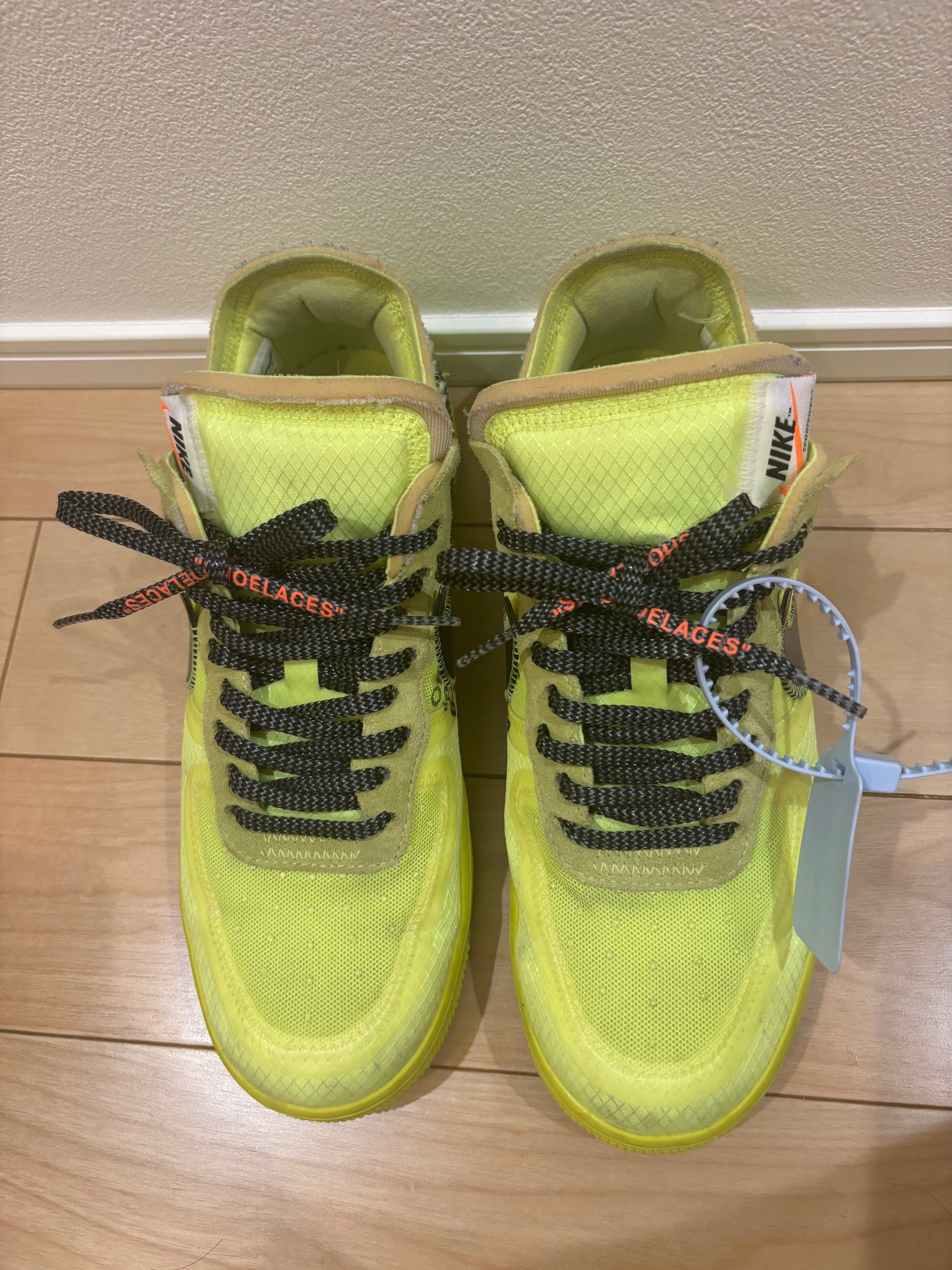 Off-White × Nike Air Force 1 Low "Volt"