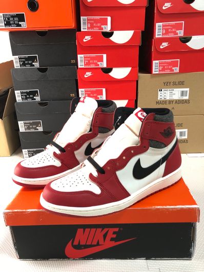 Nike Air Jordan 1 High OG "Lost & Found/Chicago"