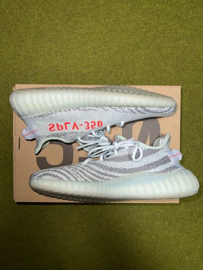 adidas YEEZY Boost 350 V2 "Blue Tint"