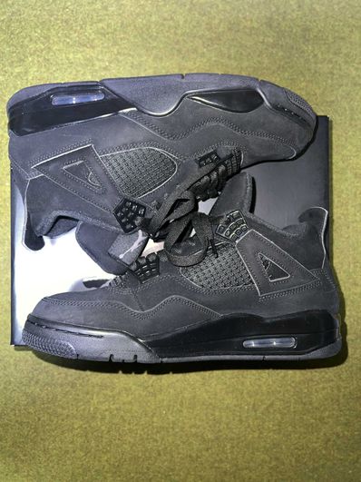 Nike Air Jordan 4 "Black Cat"