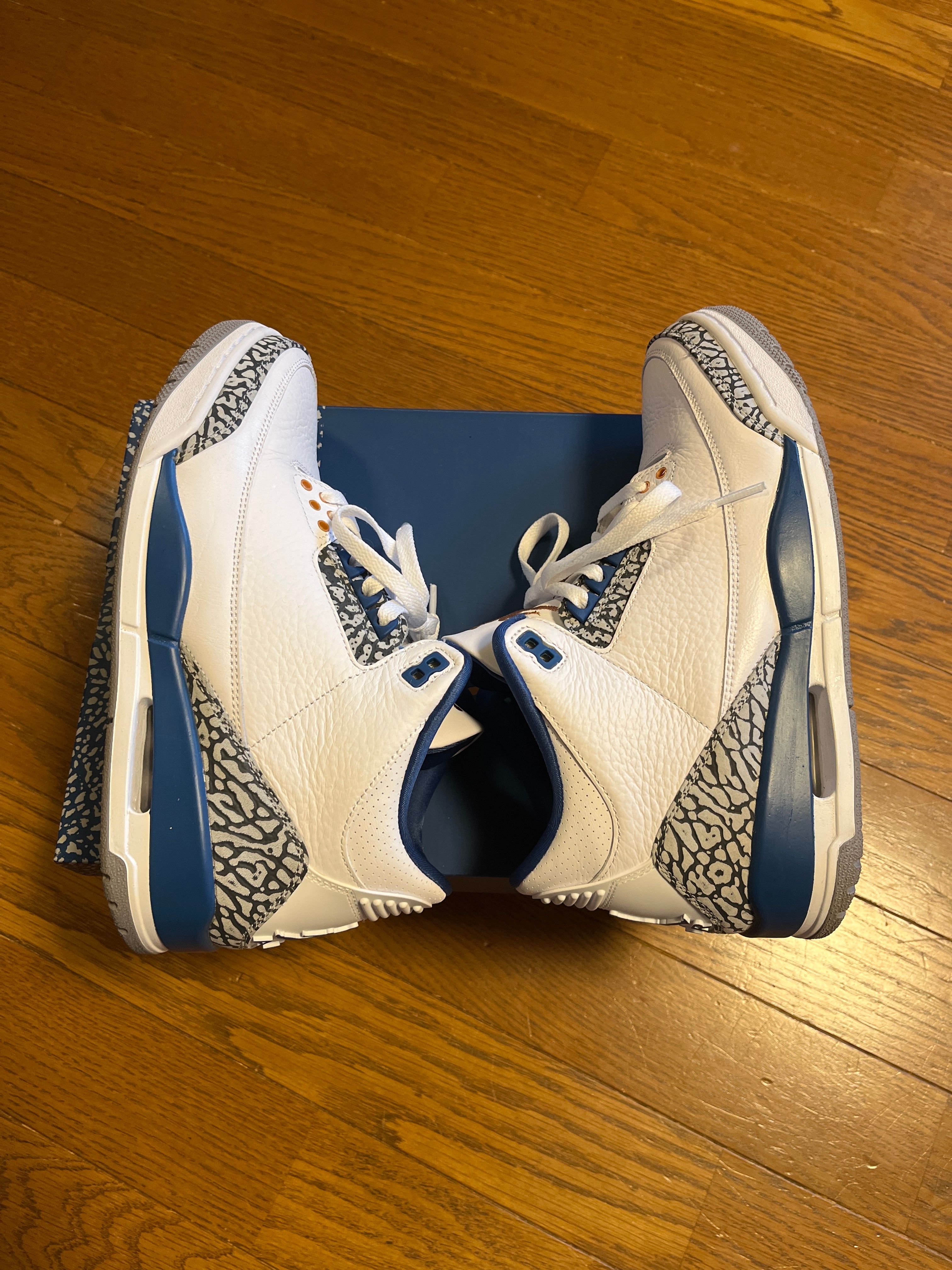 Nike Air Jordan 3 Retro "True Blue and Copper"