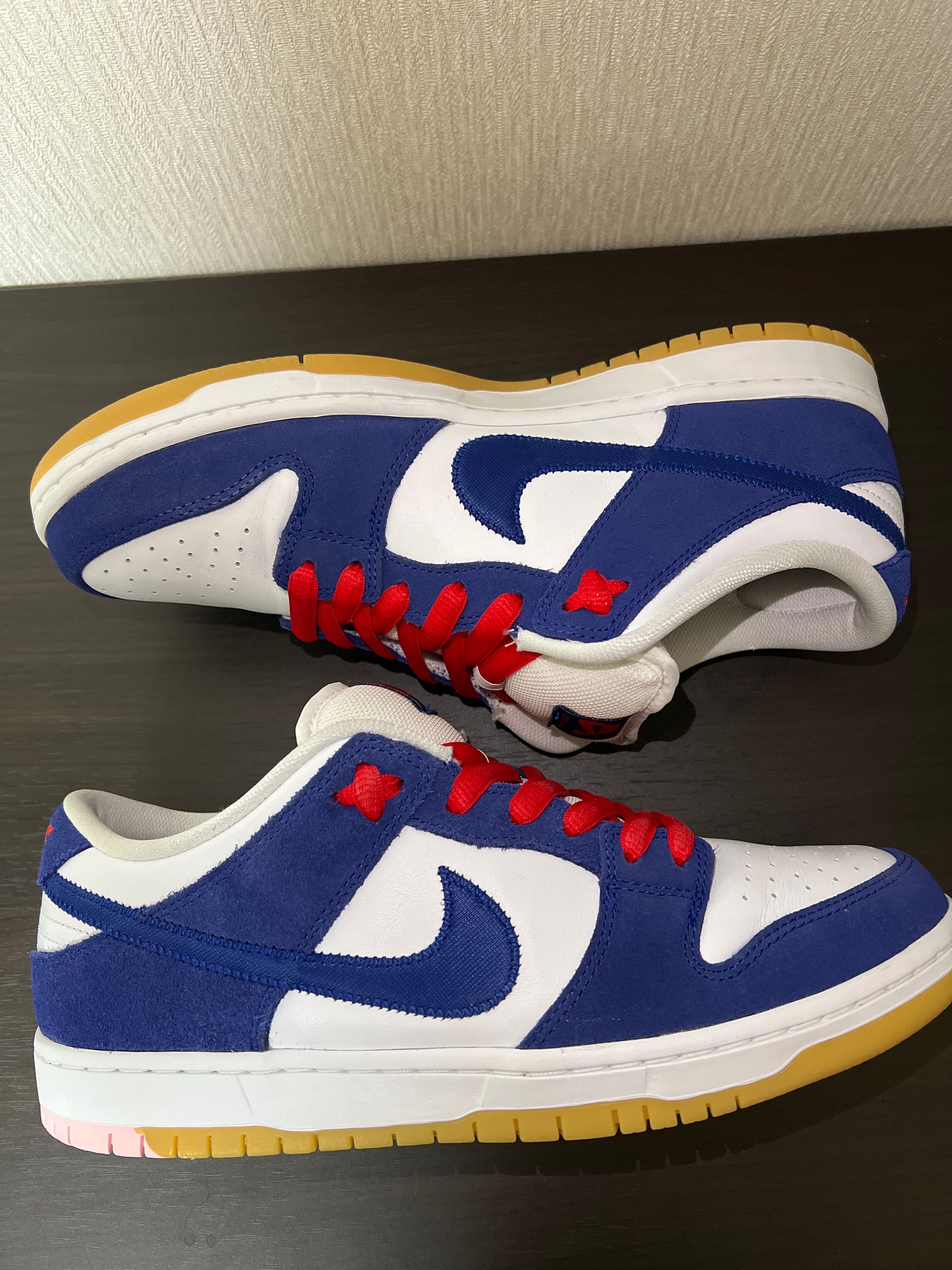 Nike SB Dunk Low "Los Angeles Dodgers/Deep Royal Blue"