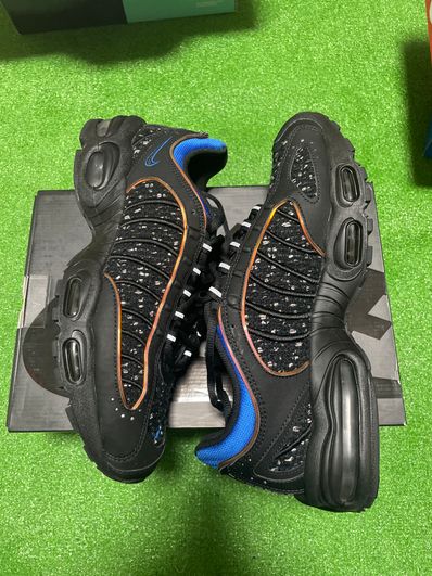 Supreme × Nike Air Max Tailwind 4 "Black"