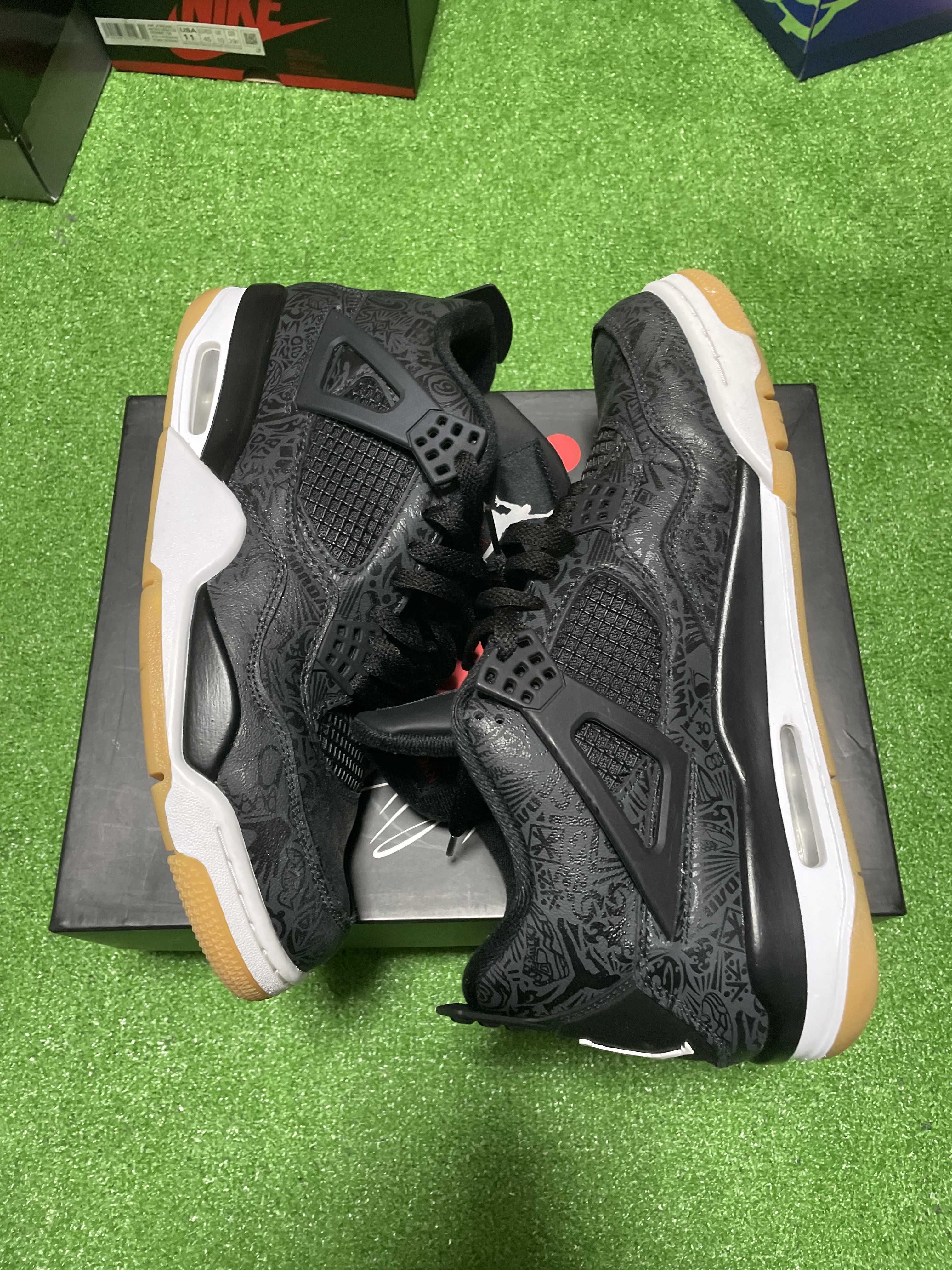 Nike Air Jordan 4 Retro "Laser Black/Gum"