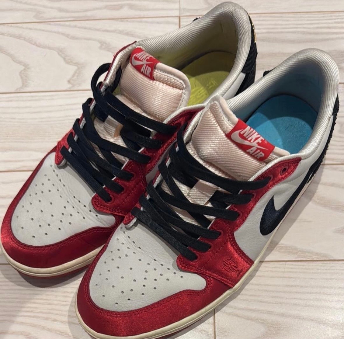 Trophy Room × Nike Air Jordan 1 Low OG "Sail and Varsity Red"