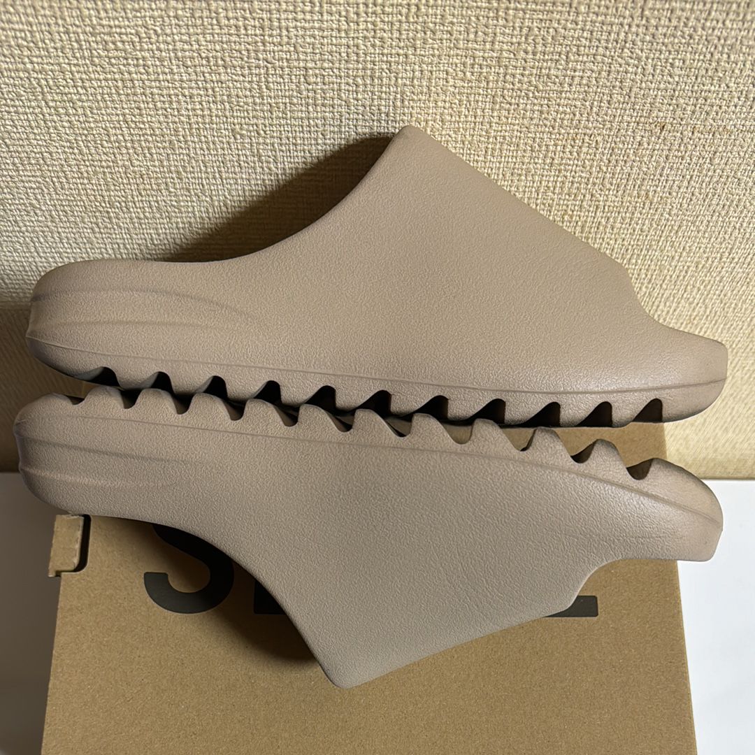 adidas YEEZY Slide "Pure" (GW1934)