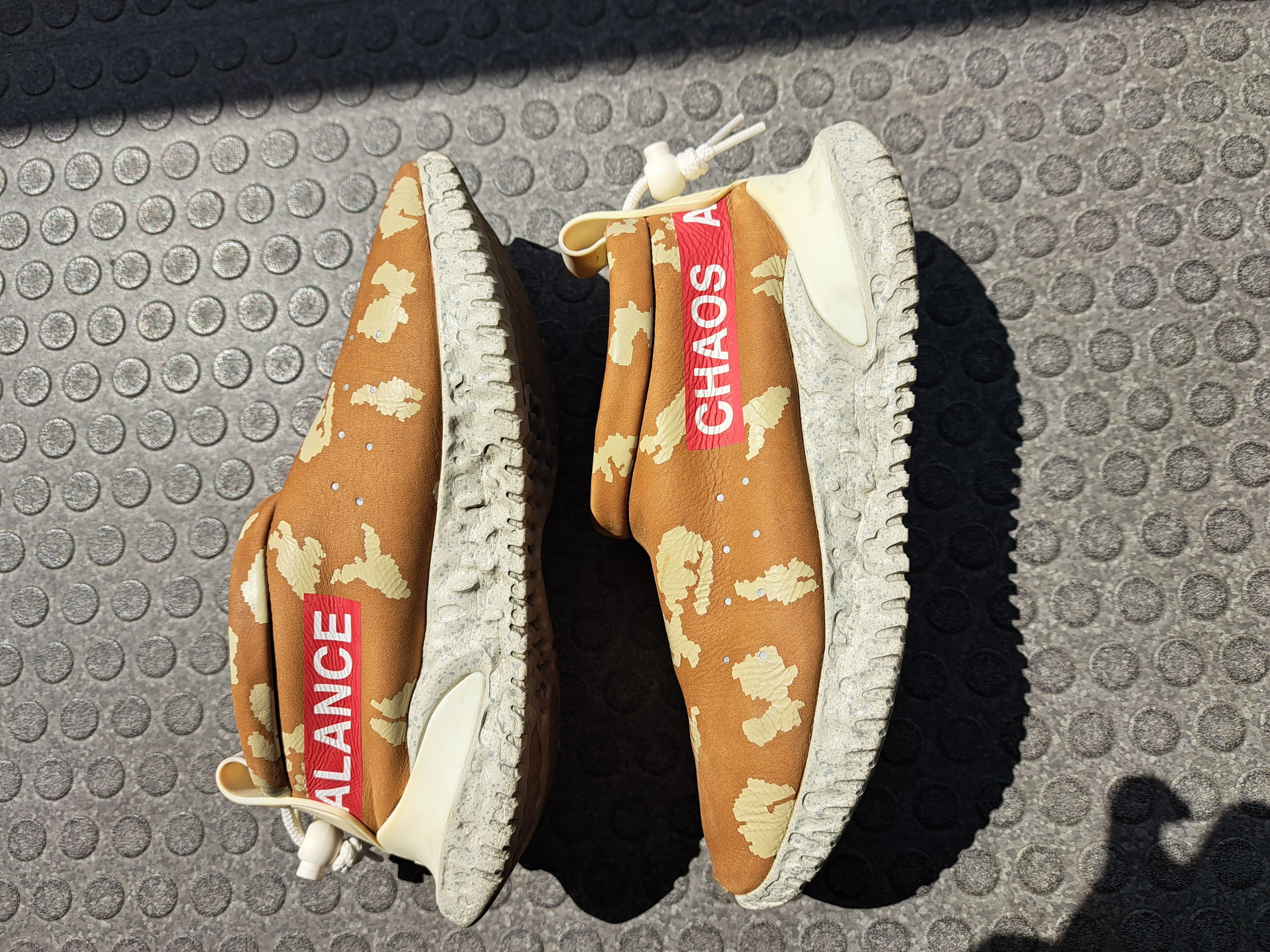 UNDERCOVER × Nike Moc Flow "Ale Brown"