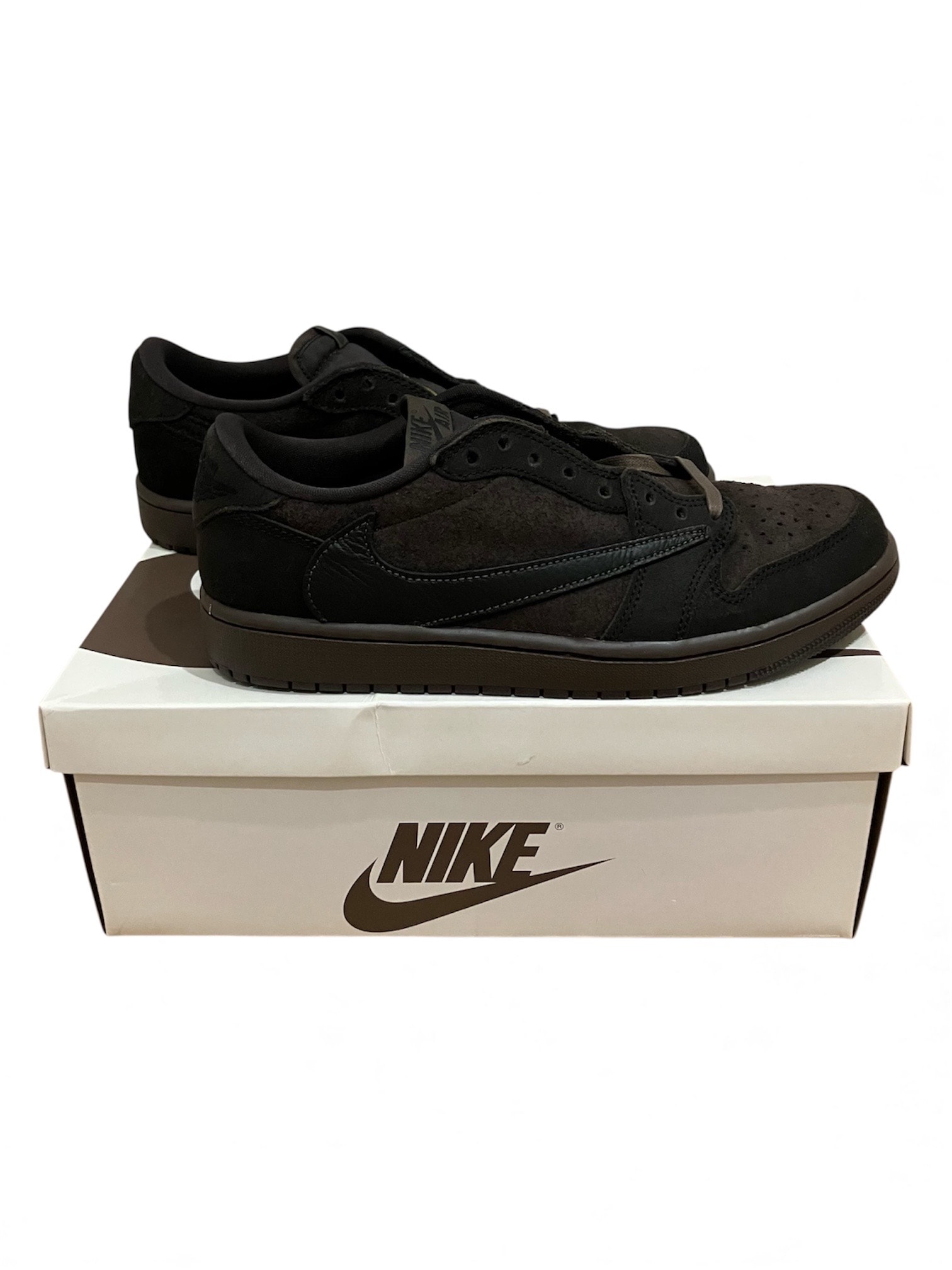 Travis Scott × Nike Air Jordan 1 Low OG SP "Velvet Brown and Dark Mocha"