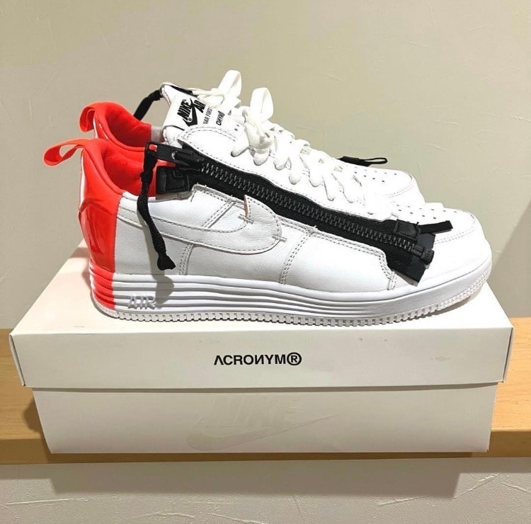 アクロニウム × ナイキ ルナフォース 1 ロー "ホワイト/ブライト クリムゾン"
