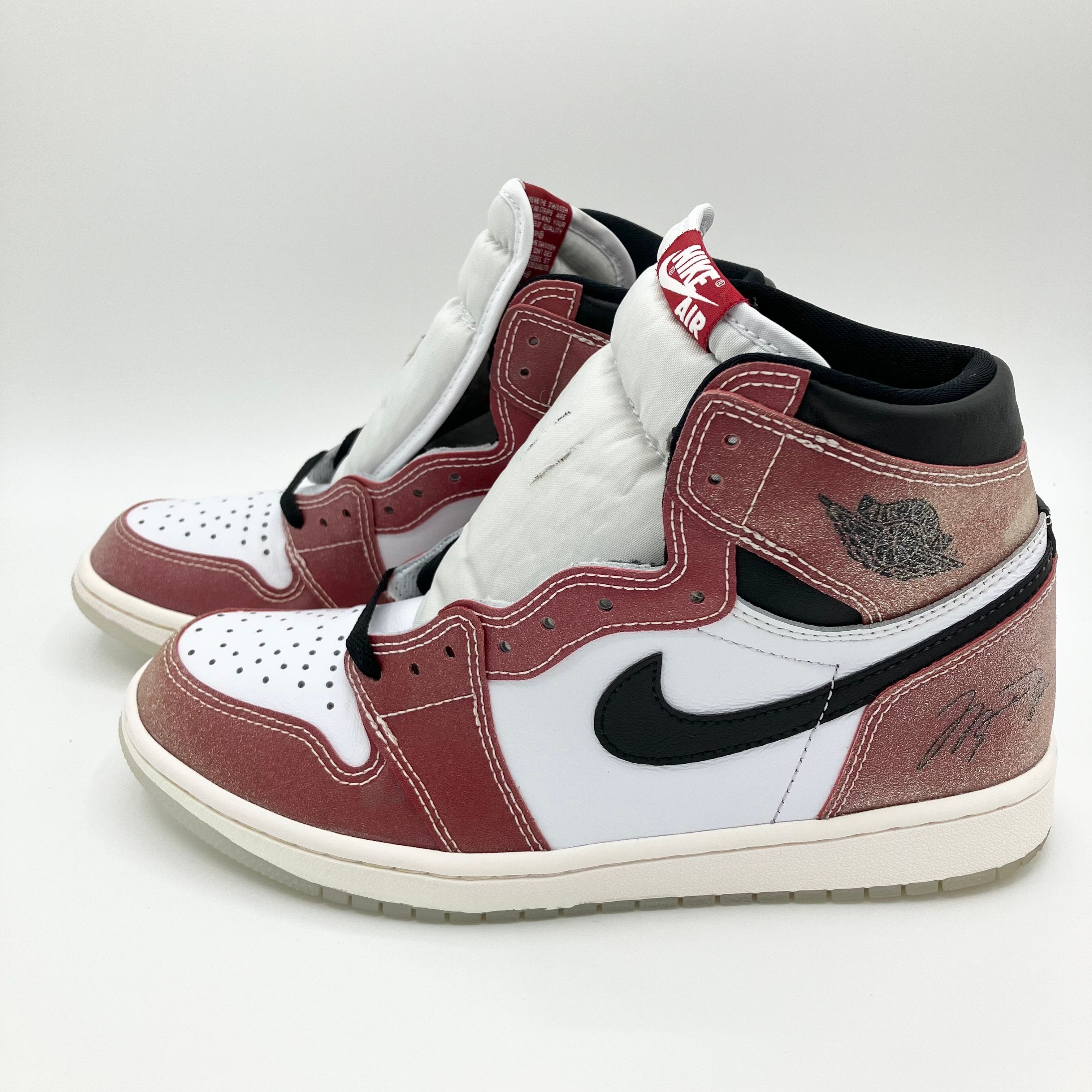 Trophy Room × Nike Air Jordan 1 Retro High 