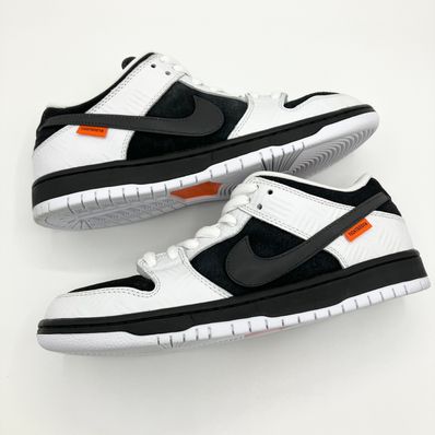 TIGHTBOOTH × Nike SB Dunk Low Pro QS "Black and White"