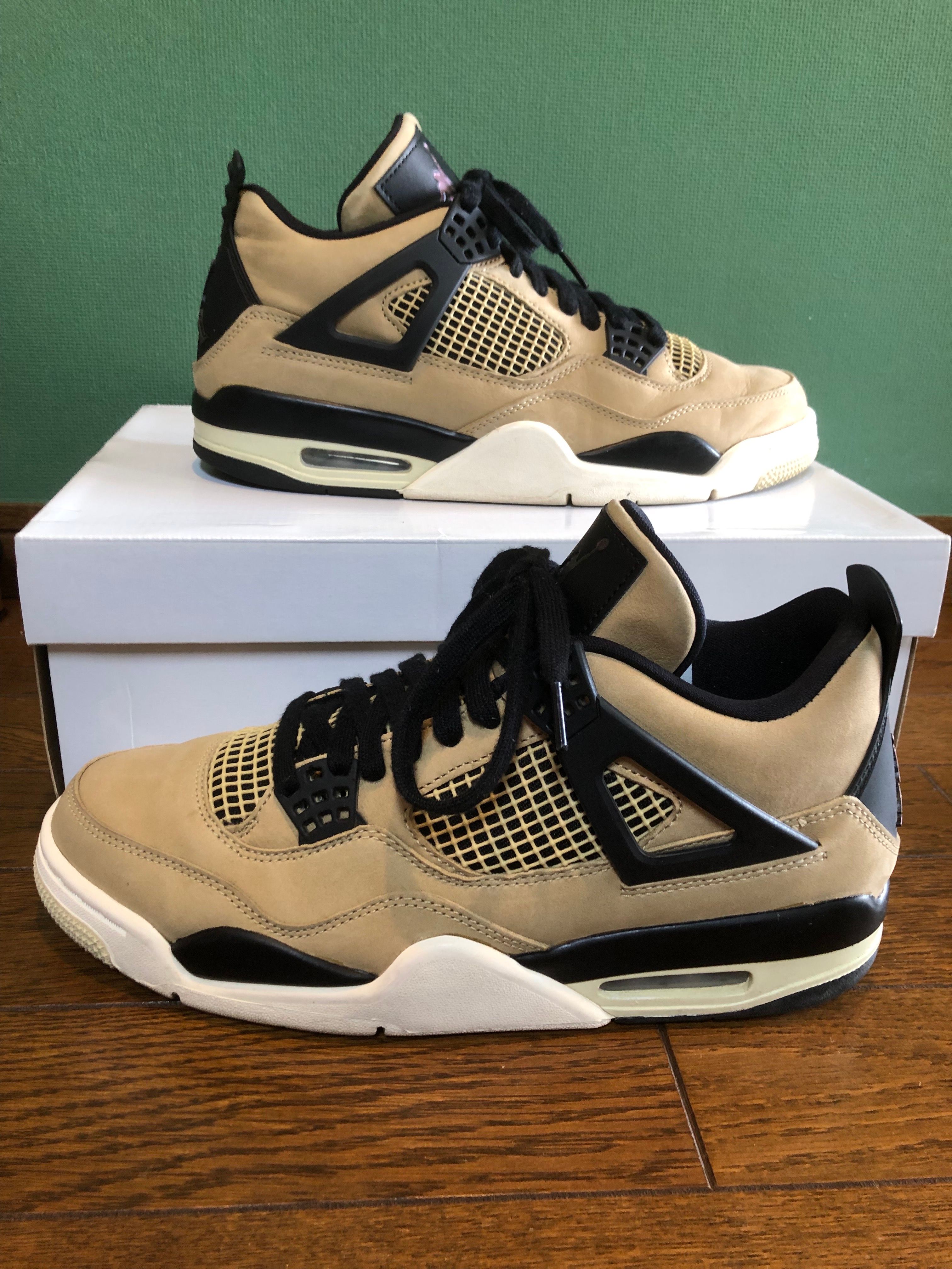 Nike Women's Air Jordan 4 "Mushroom"
