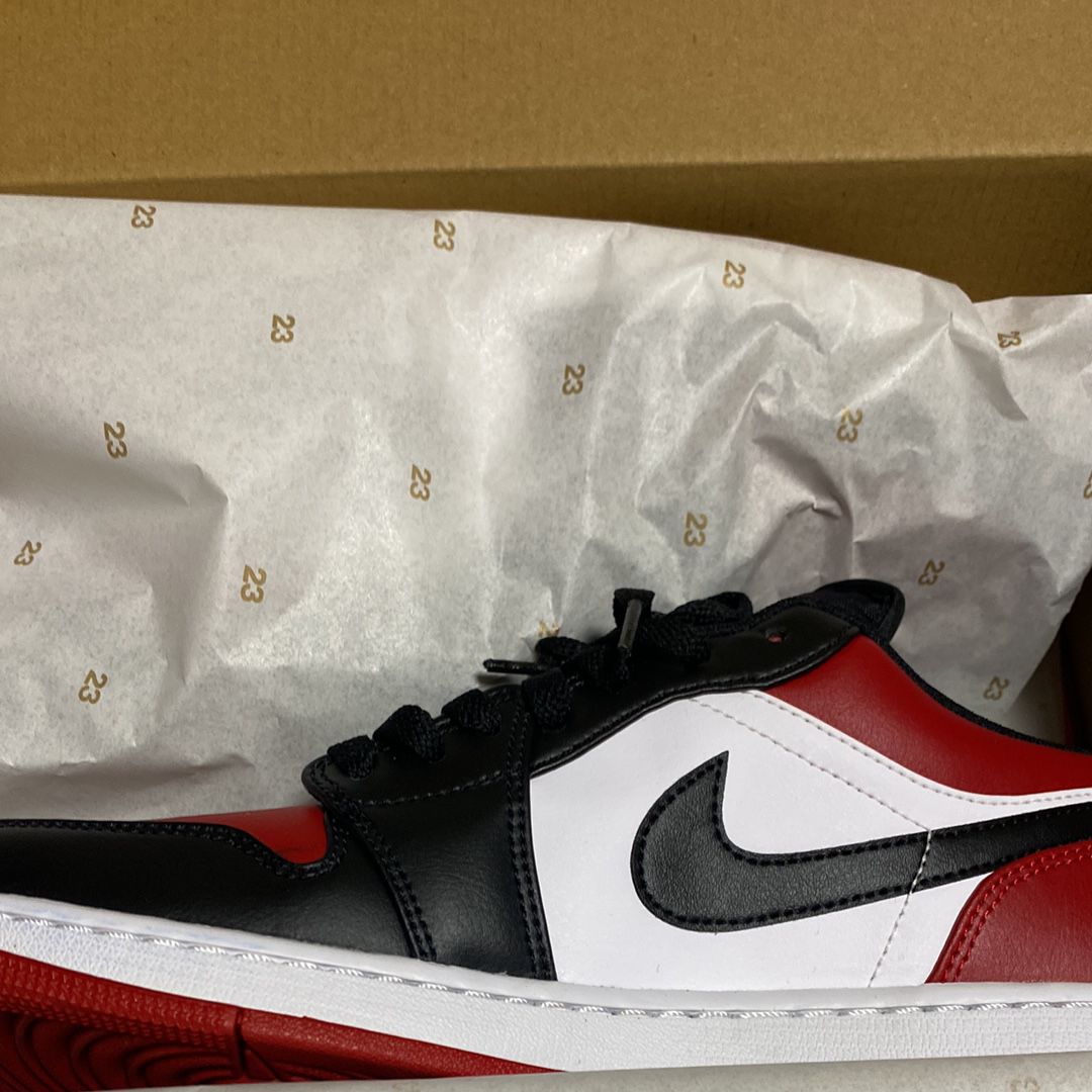 Nike Air Jordan 1 Low "Bred Toe" 