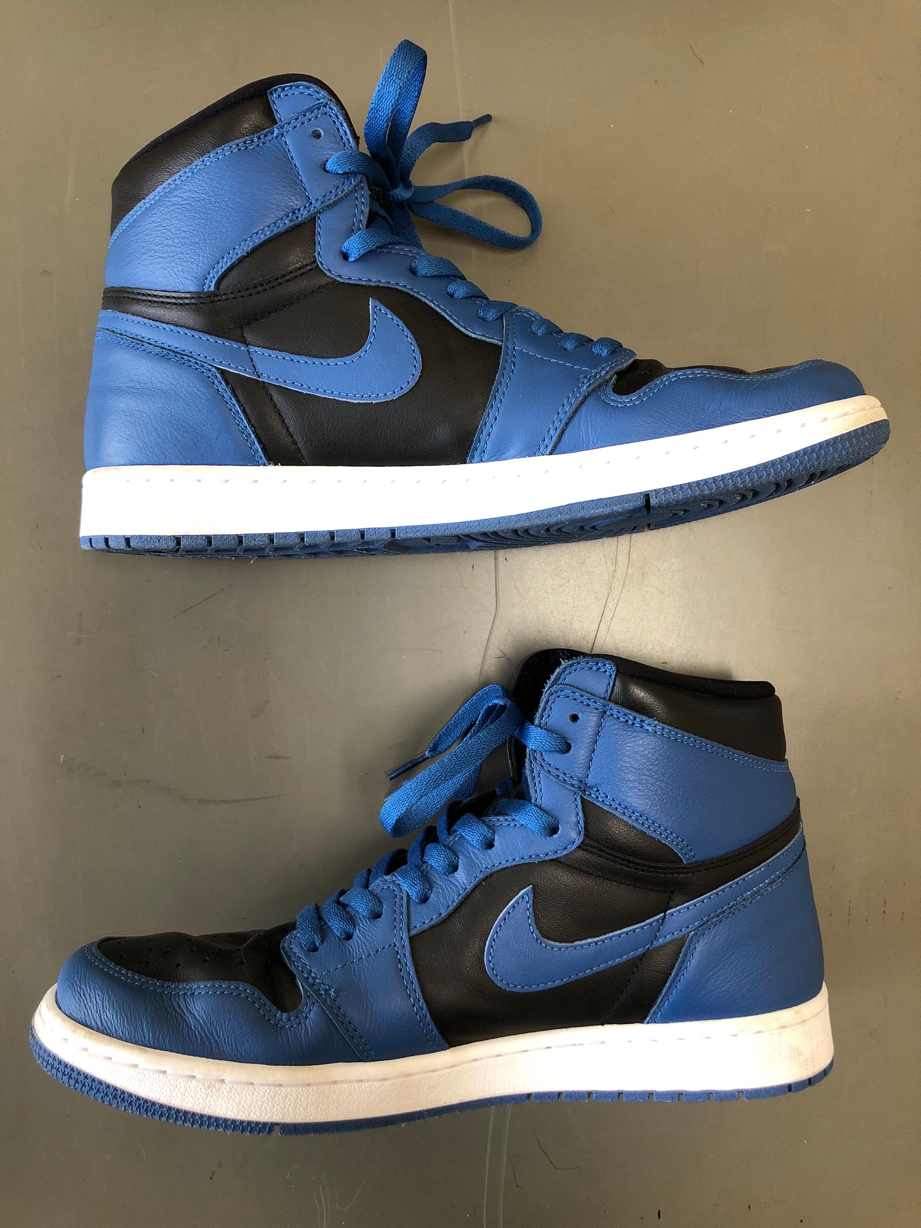 Nike Air Jordan 1 Retro High OG "Dark Marina Blue"