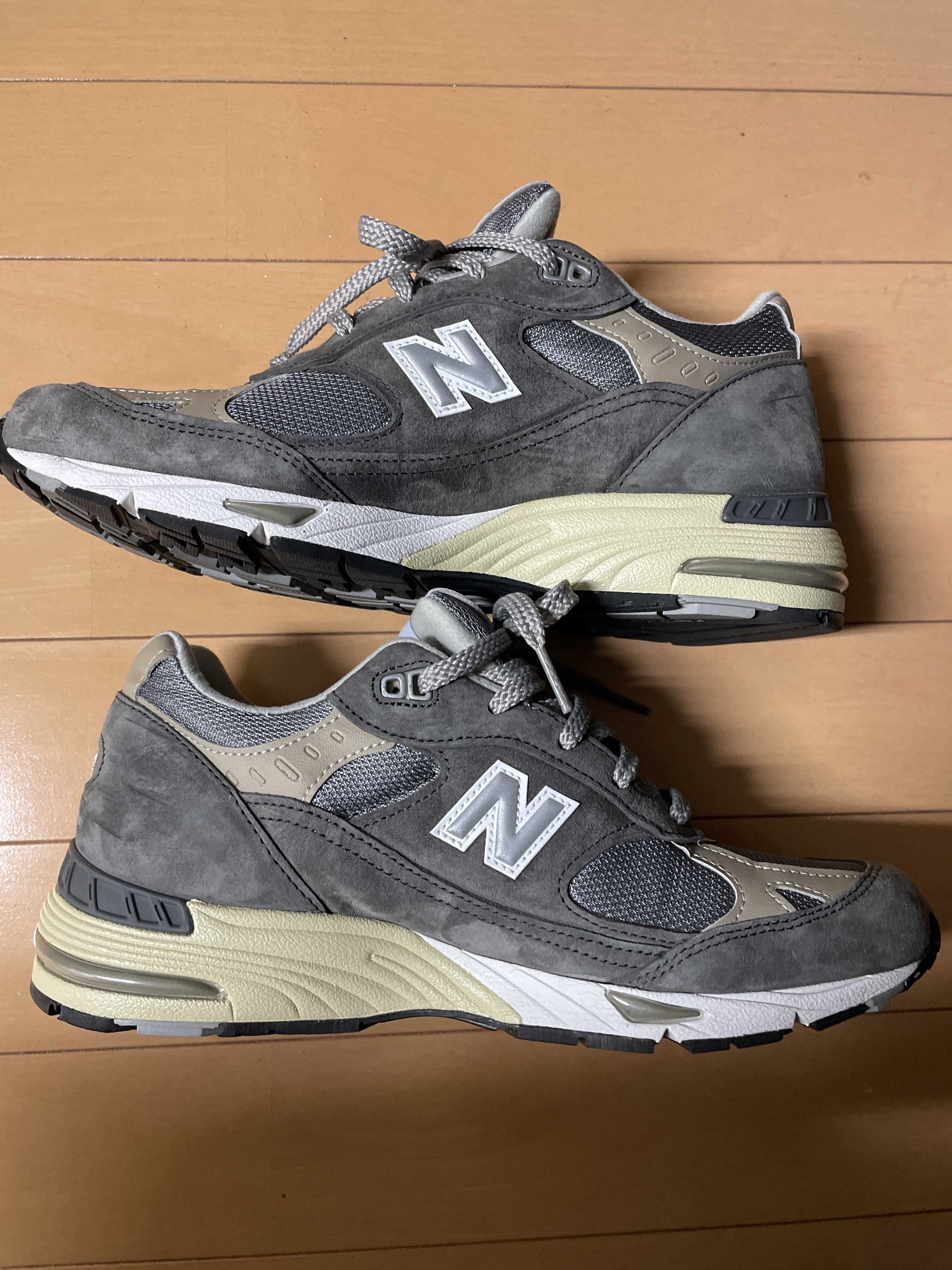 New Balance M991UKF Flimby Catalogue Pack "Grey/White"