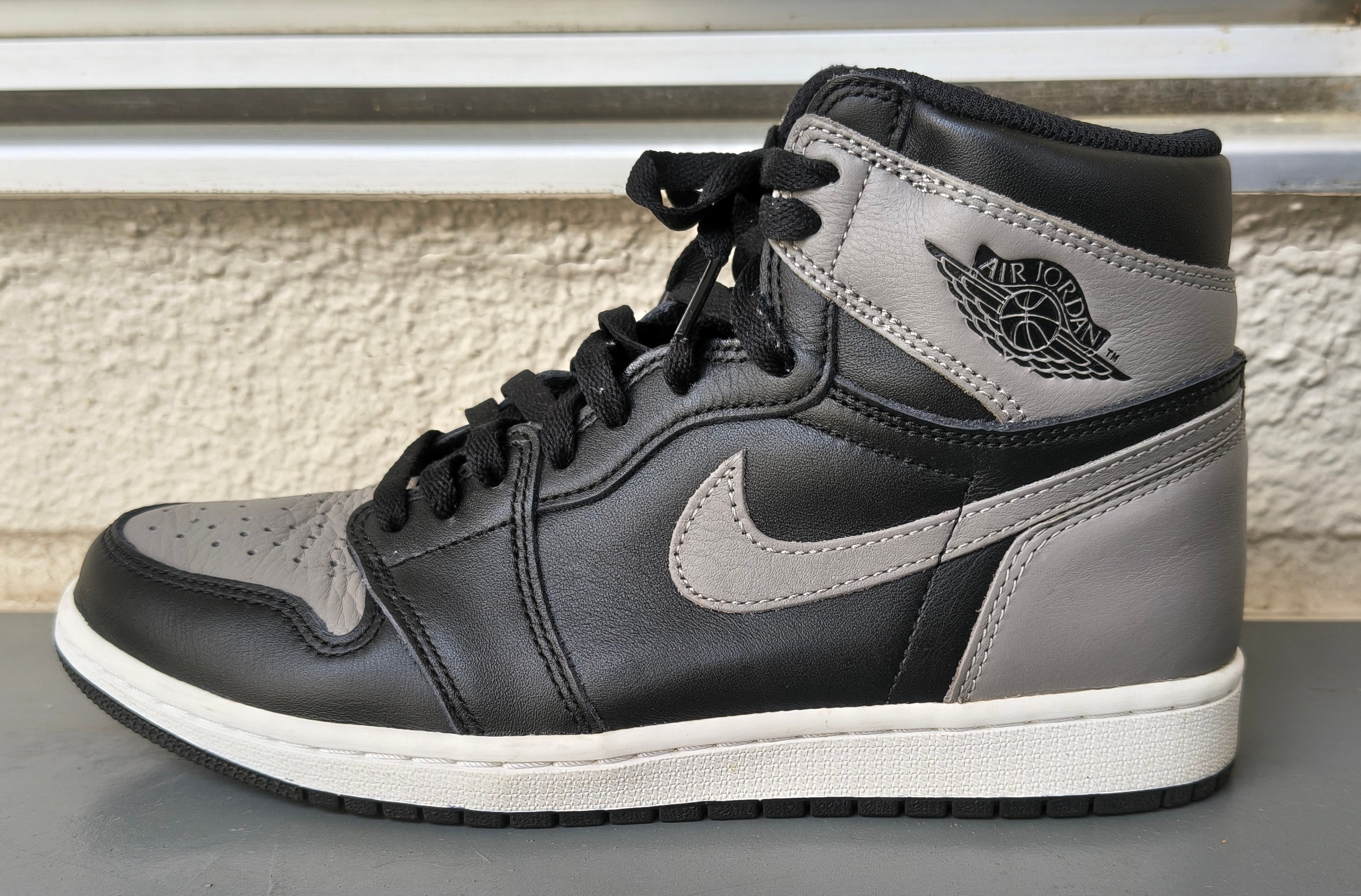 Nike Air Jordan 1 Retro High OG "Shadow" (2018)