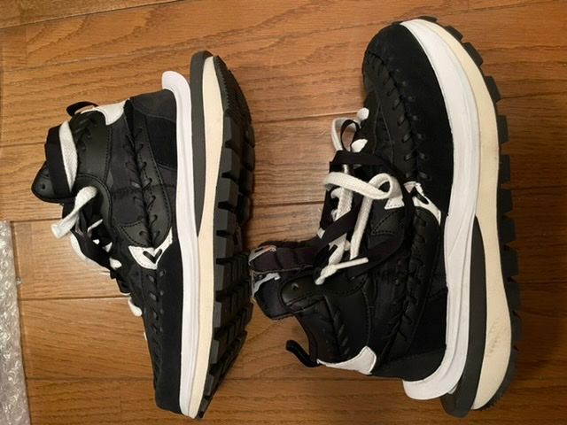 Jean-Paul Gaultier × sacai × Nike Vapor Waffle "Black/Black-White"