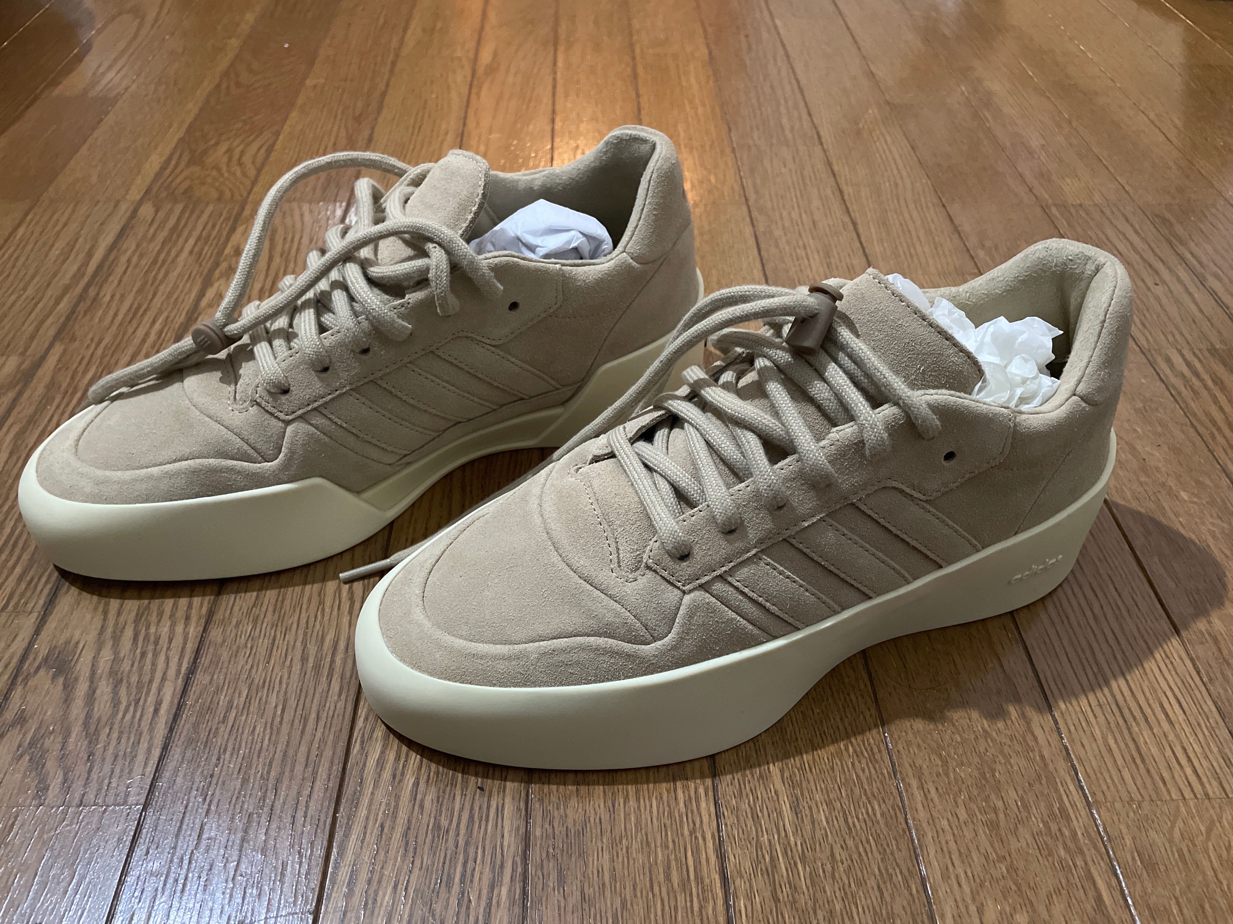 アディダス フィアオブゴッドアスレチックス 86 ロー "クレイ"