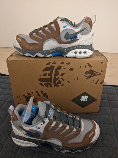 UNDEFEATED × Nike Air Terra Humara "Archaeo Brown"