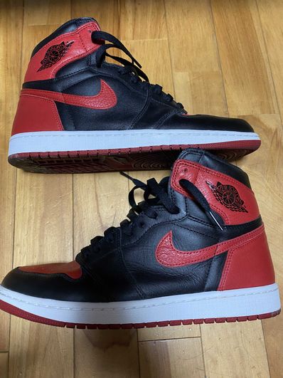 Nike Air Jordan 1 Retro High OG "Bred/Banned" (2016)