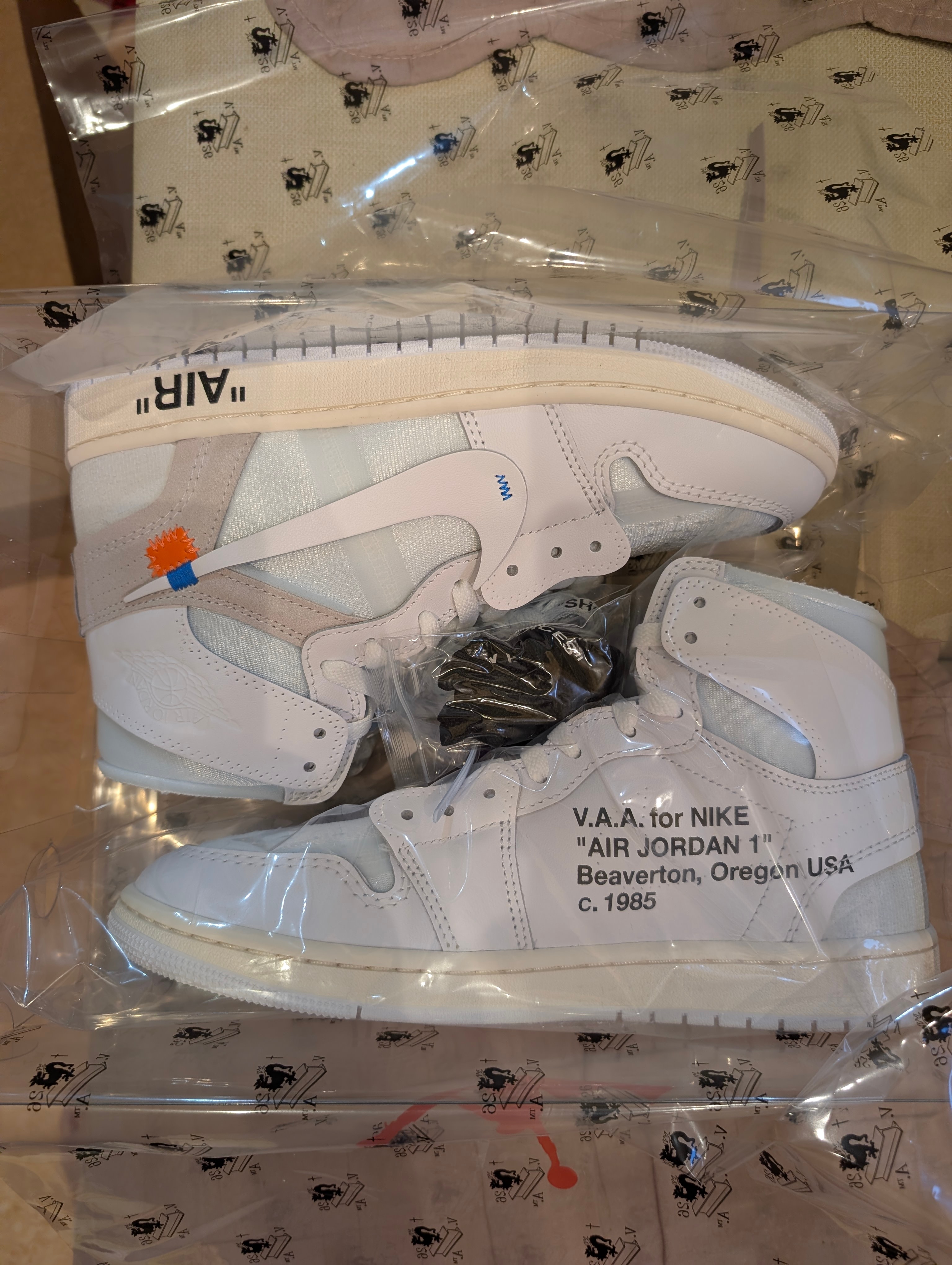 Virgil Abloh Archive (V.A.A.) × Nike Air Jordan 1 Retro High OG "Alaska"