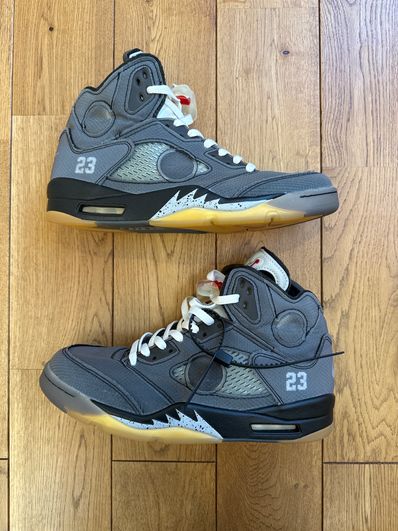 Off-White × Nike Air Jordan 5 "Black/Muslin/Fire Red"