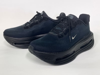 Nike Vomero Premium "Chrome Mini Swoosh/Black"
