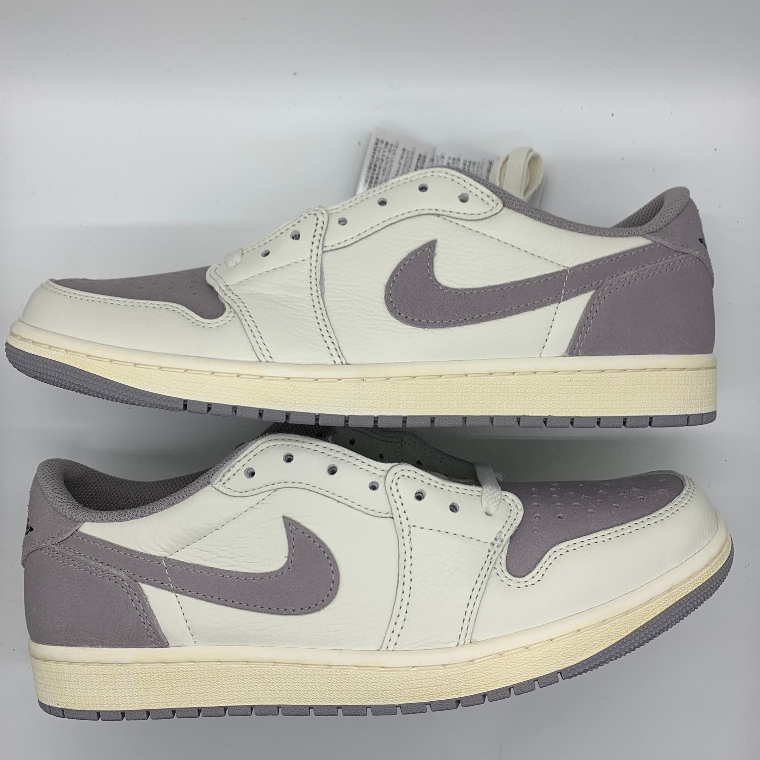 Nike Air Jordan 1 Retro Low OG "Atmosphere Grey"