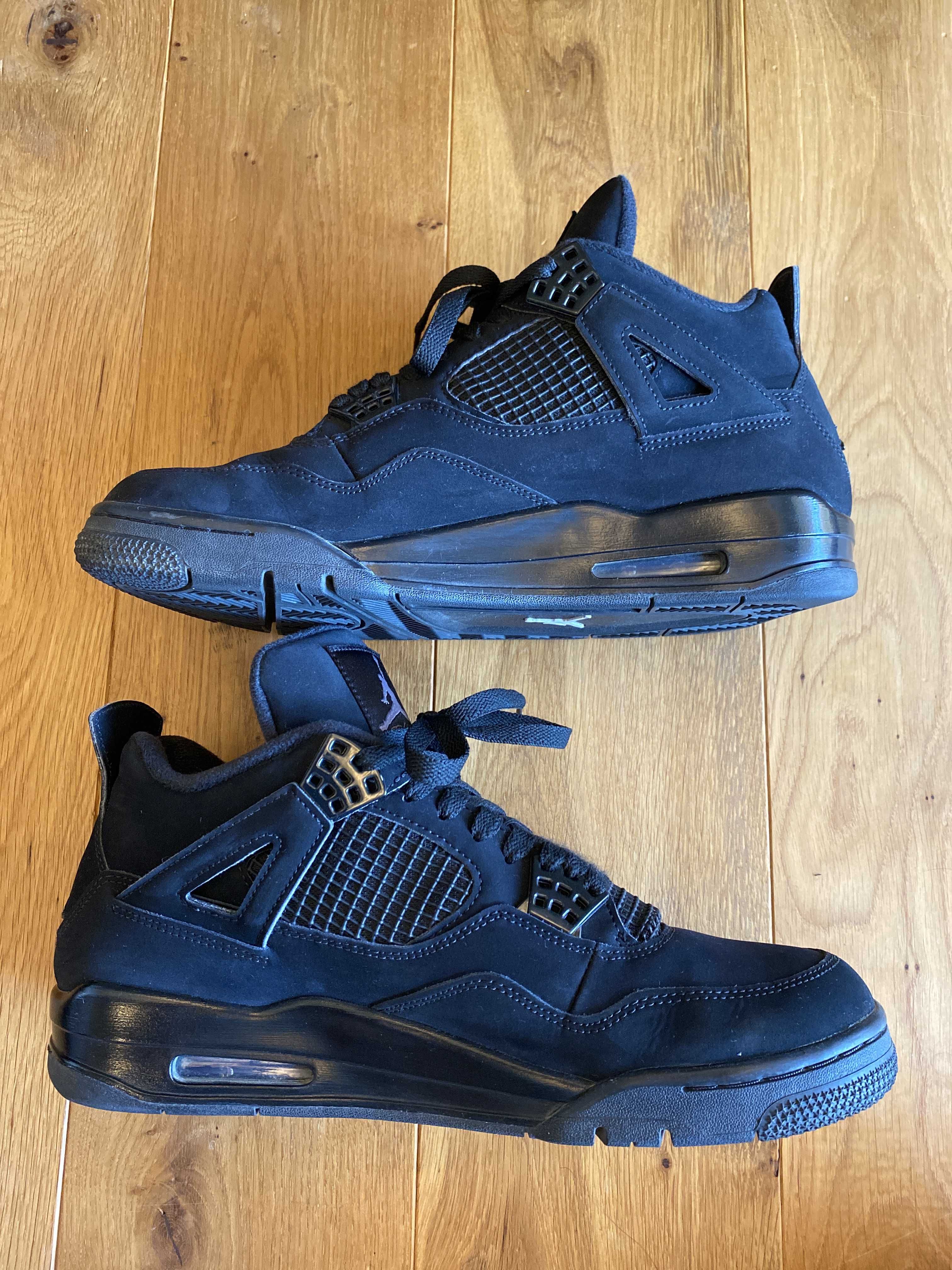Nike Air Jordan 4 "Black Cat"