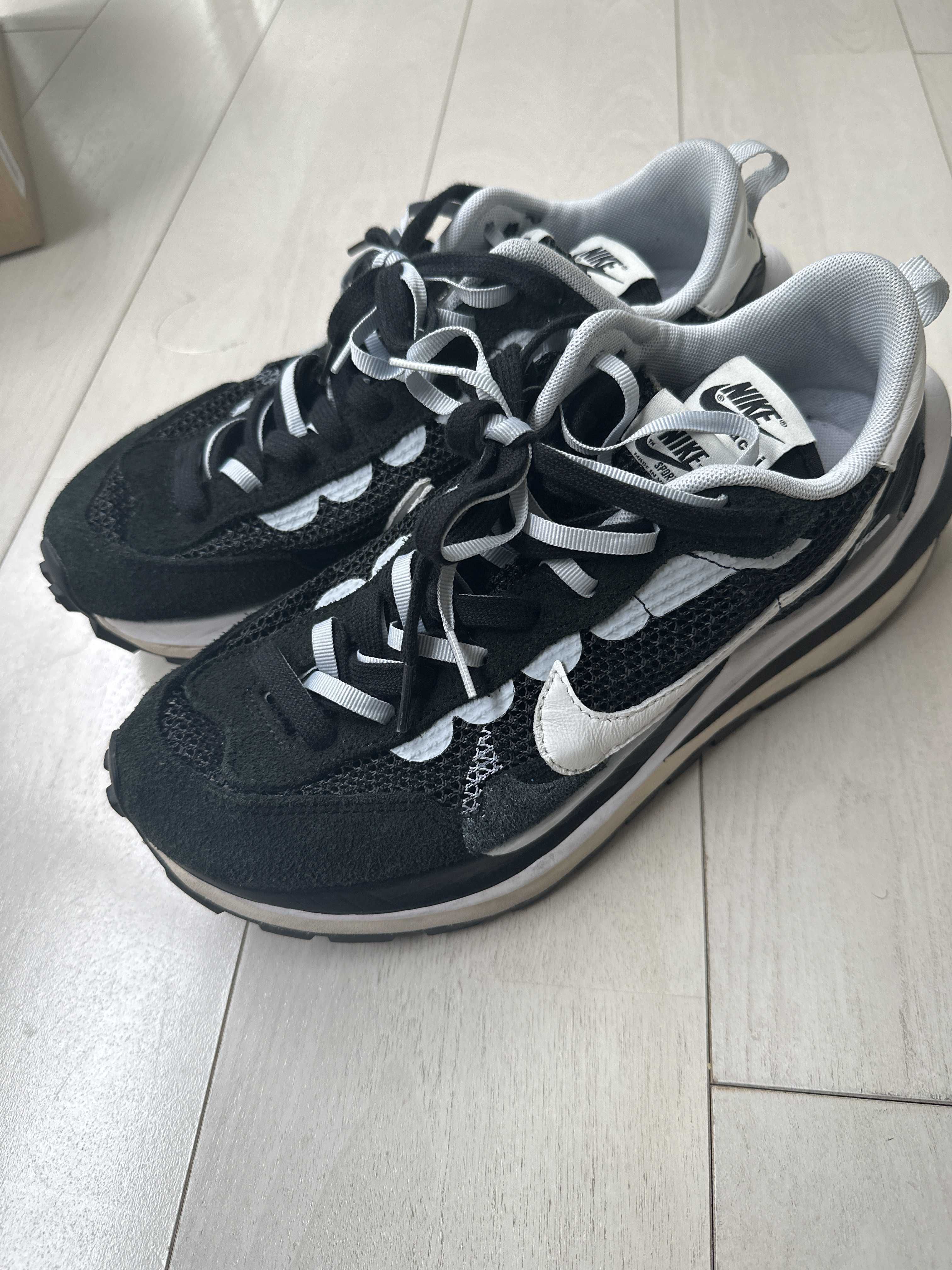 sacai × Nike Vapor Waffle "Black and White"