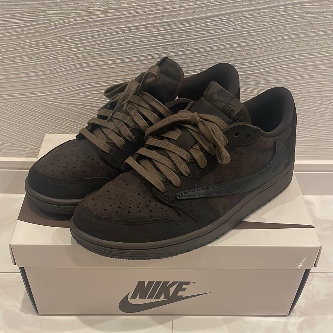 Travis Scott × Nike Air Jordan 1 Low OG SP "Velvet Brown and Dark Mocha"