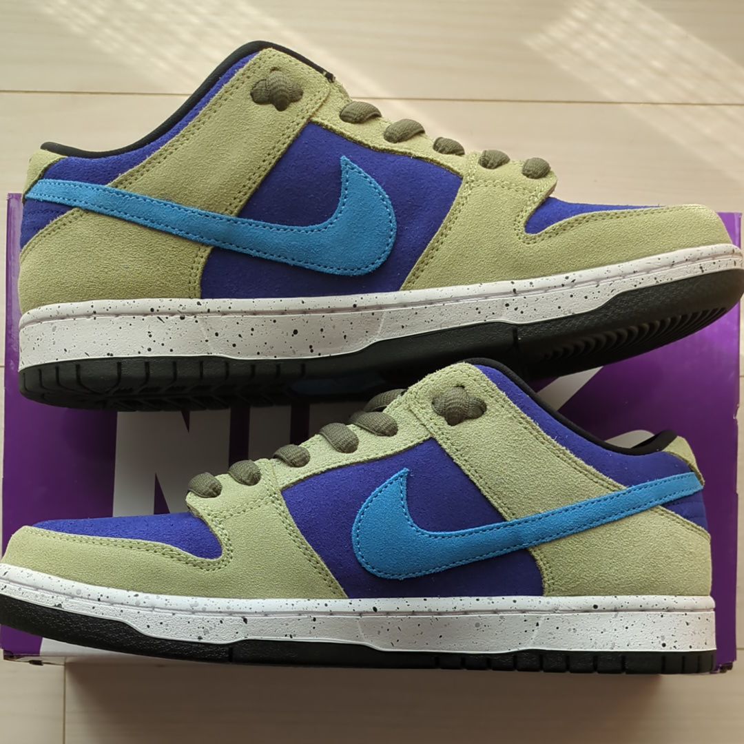 Nike SB Dunk Low "Celadon"