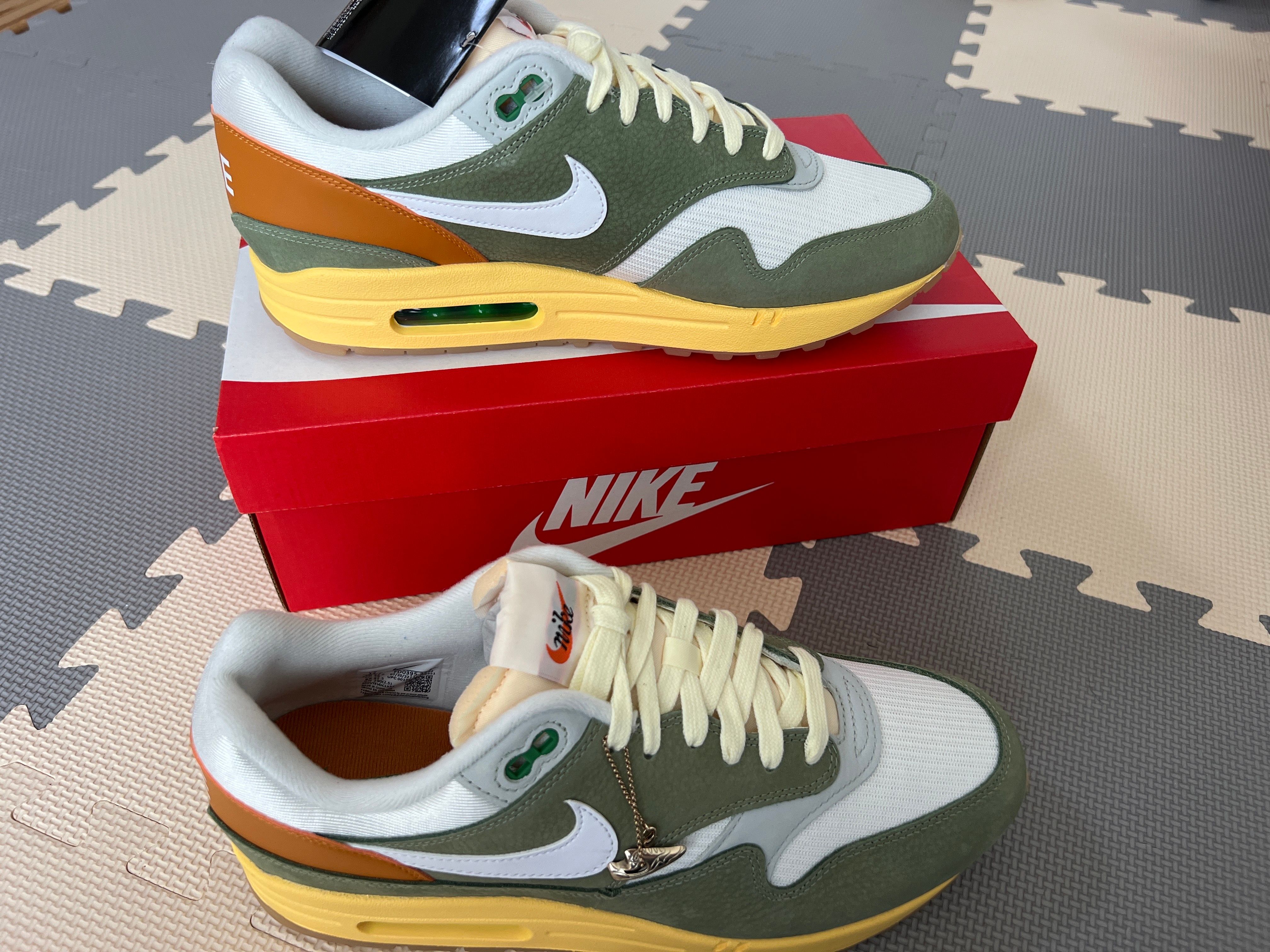 Nike Women's Air Max 1 "Think Tank"