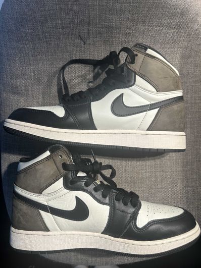 Nike GS Air Jordan 1 High OG "Sail/Dark Mocha/Black"