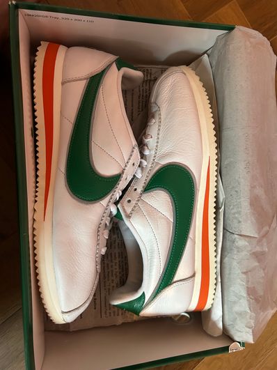 Stranger Things × Nike Classic Cortez "Hawkins High School"