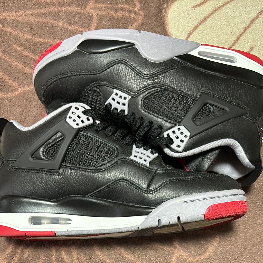 Nike Air Jordan 4 Retro "Bred Reimagined"
