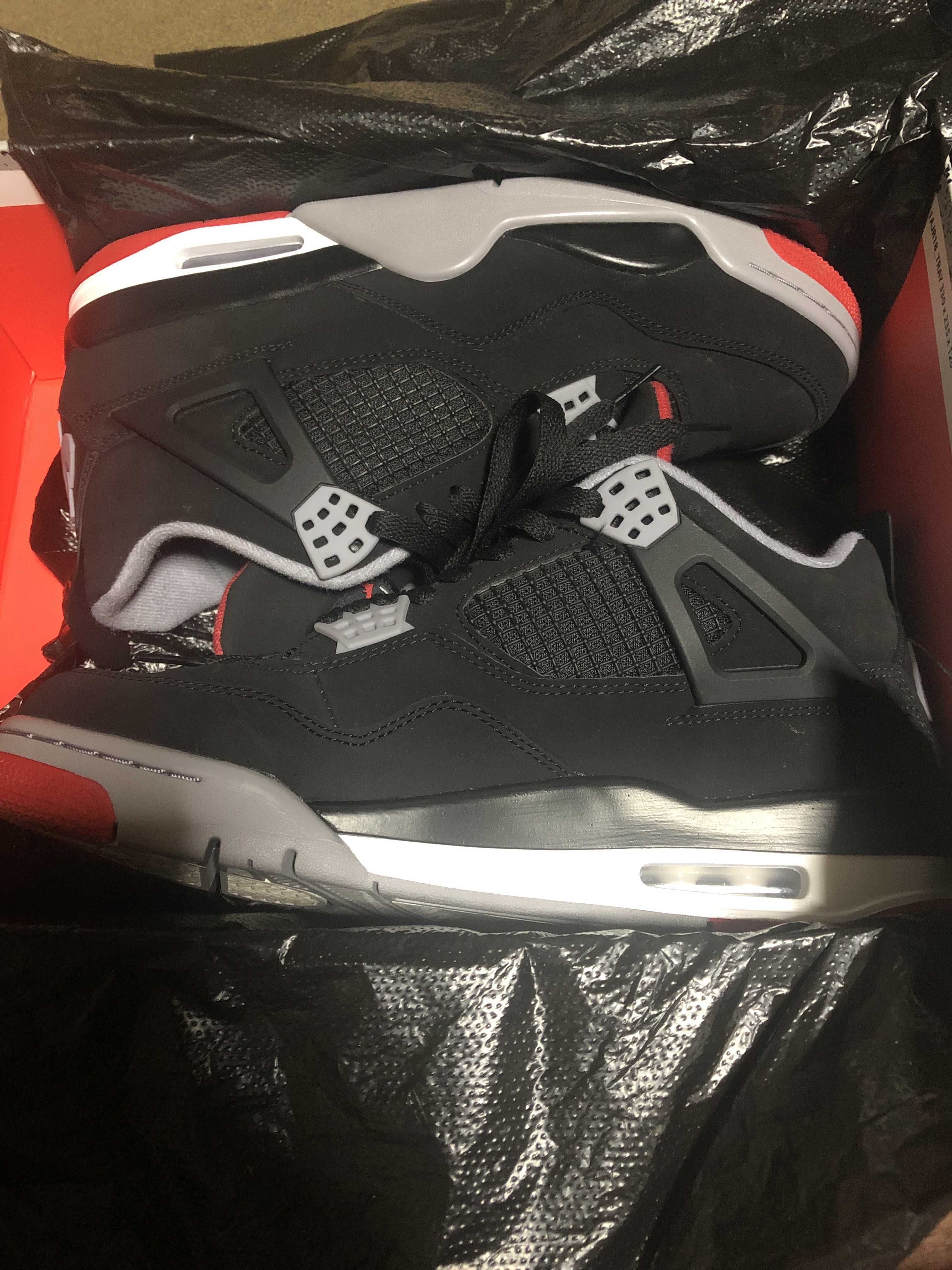 Nike Air Jordan 4 Retro "Bred" (2019)  