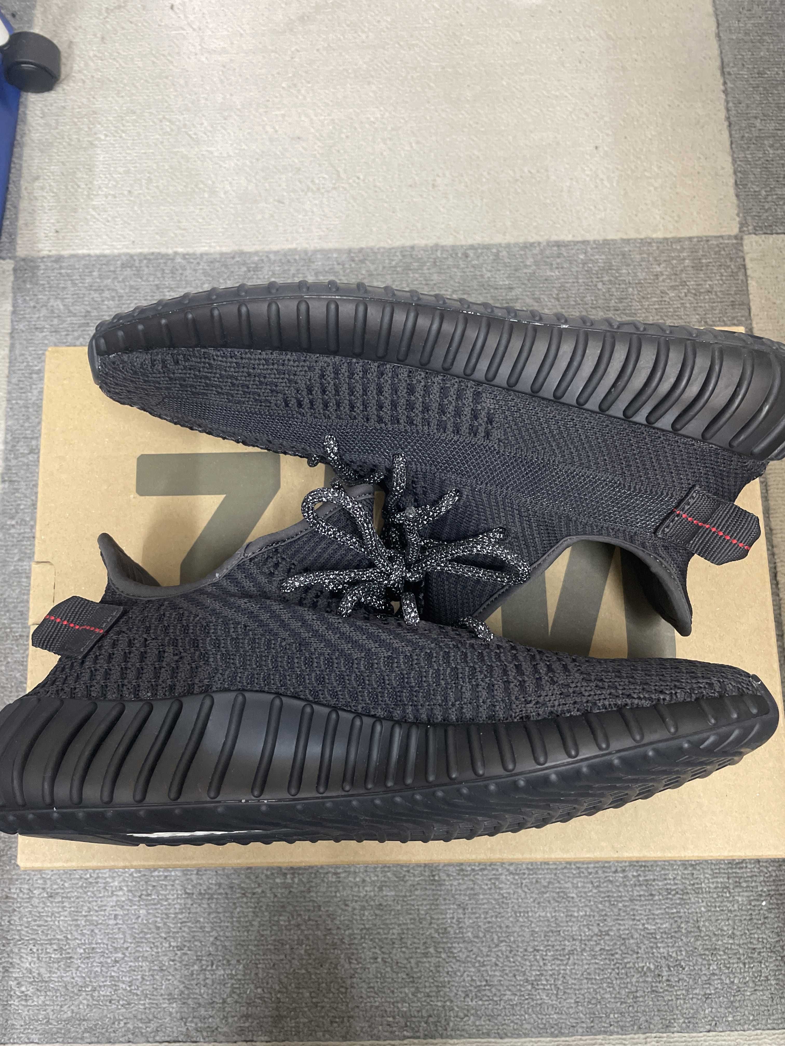 adidas YEEZY Boost 350 V2 "Black"