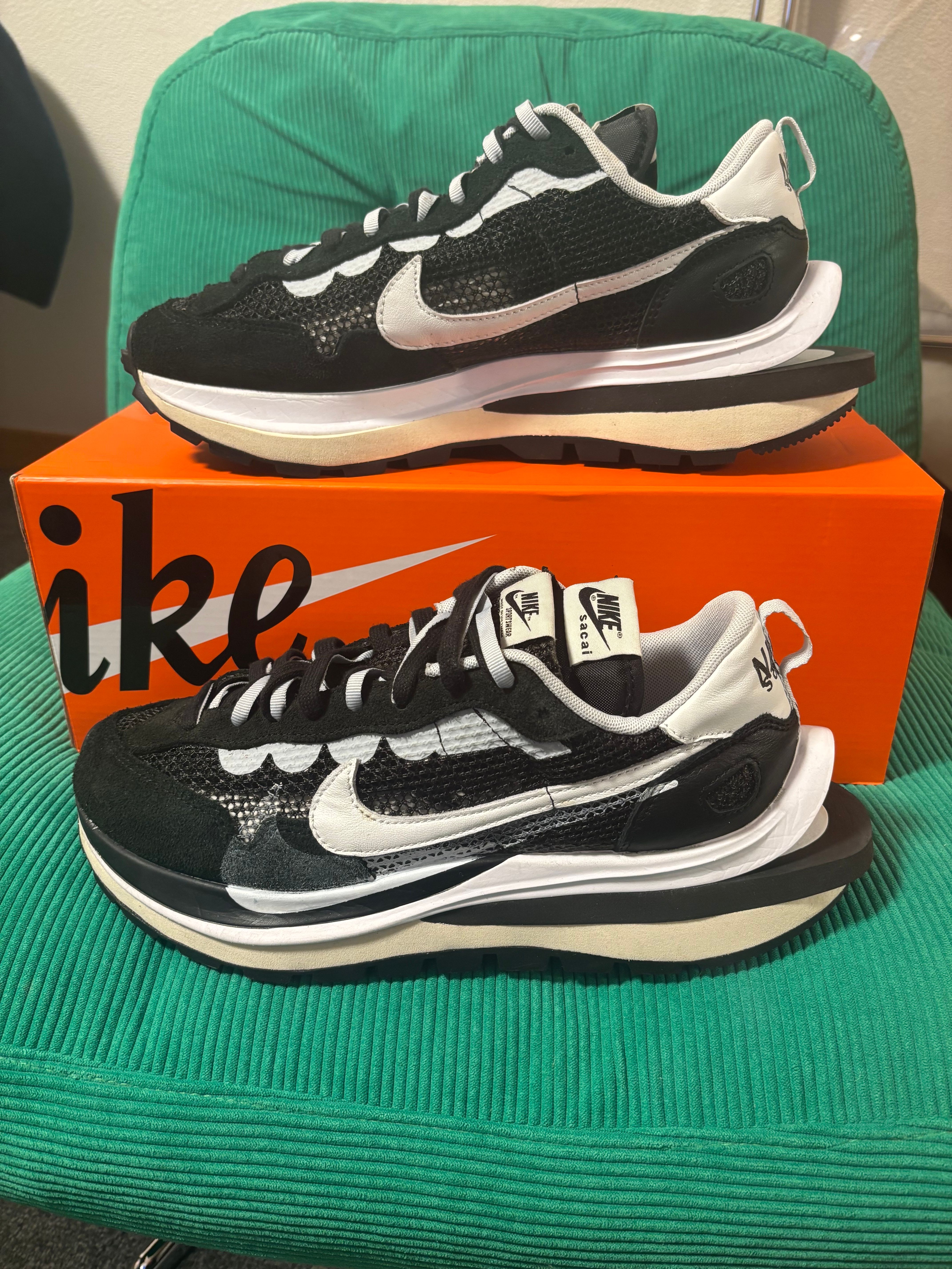 sacai × Nike Vapor Waffle "Black and White"