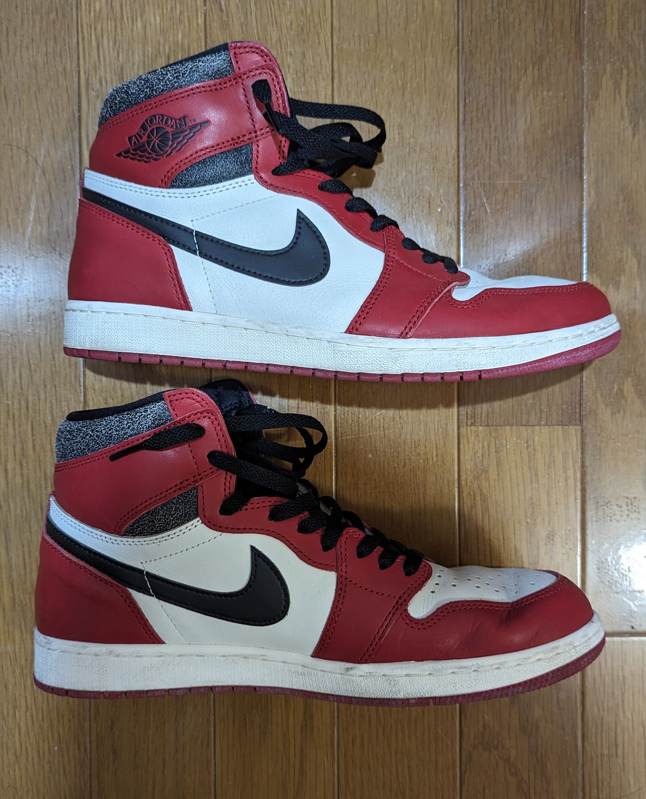 Nike Air Jordan 1 High OG "Lost & Found/Chicago"