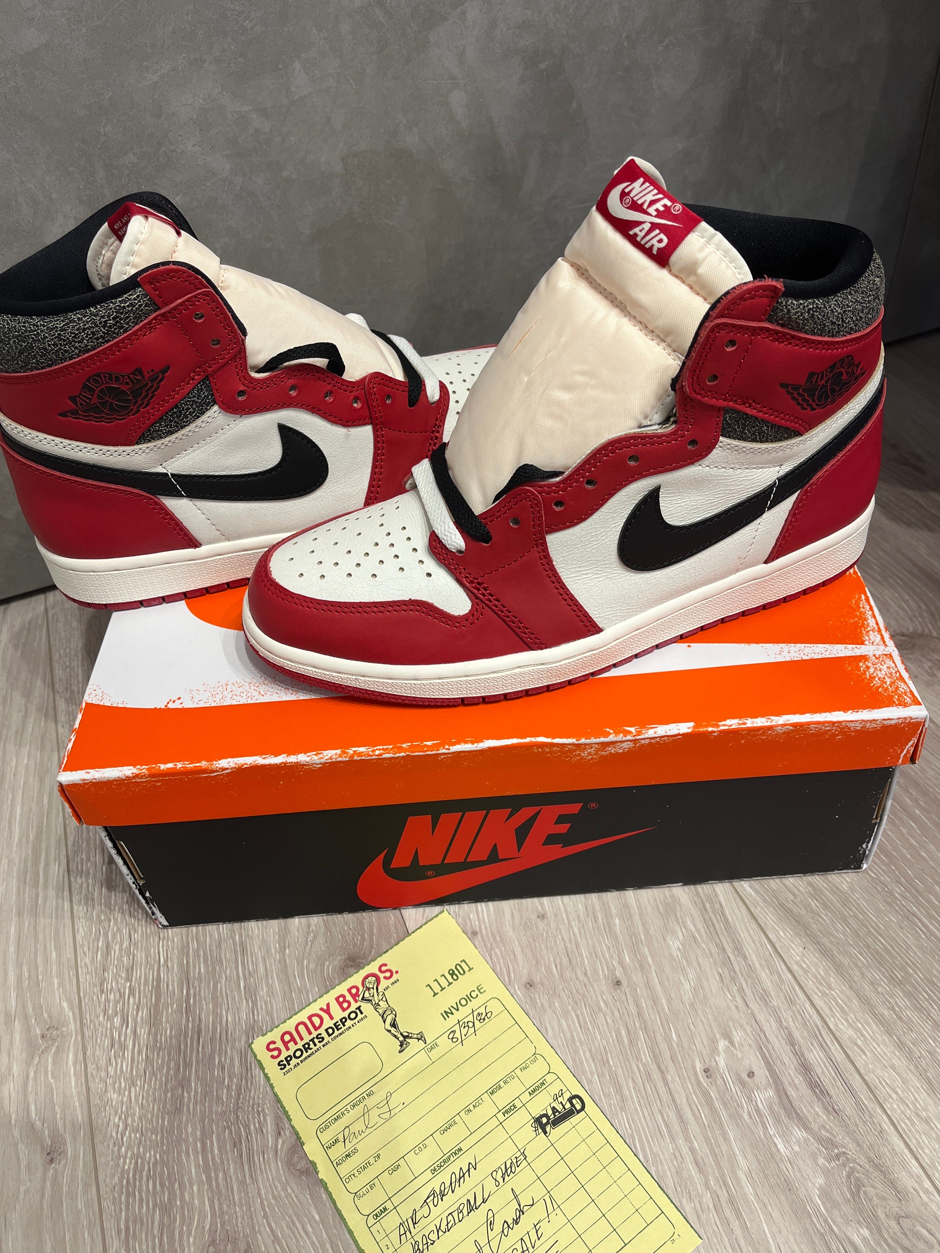 Nike Air Jordan 1 High OG "Lost & Found/Chicago"